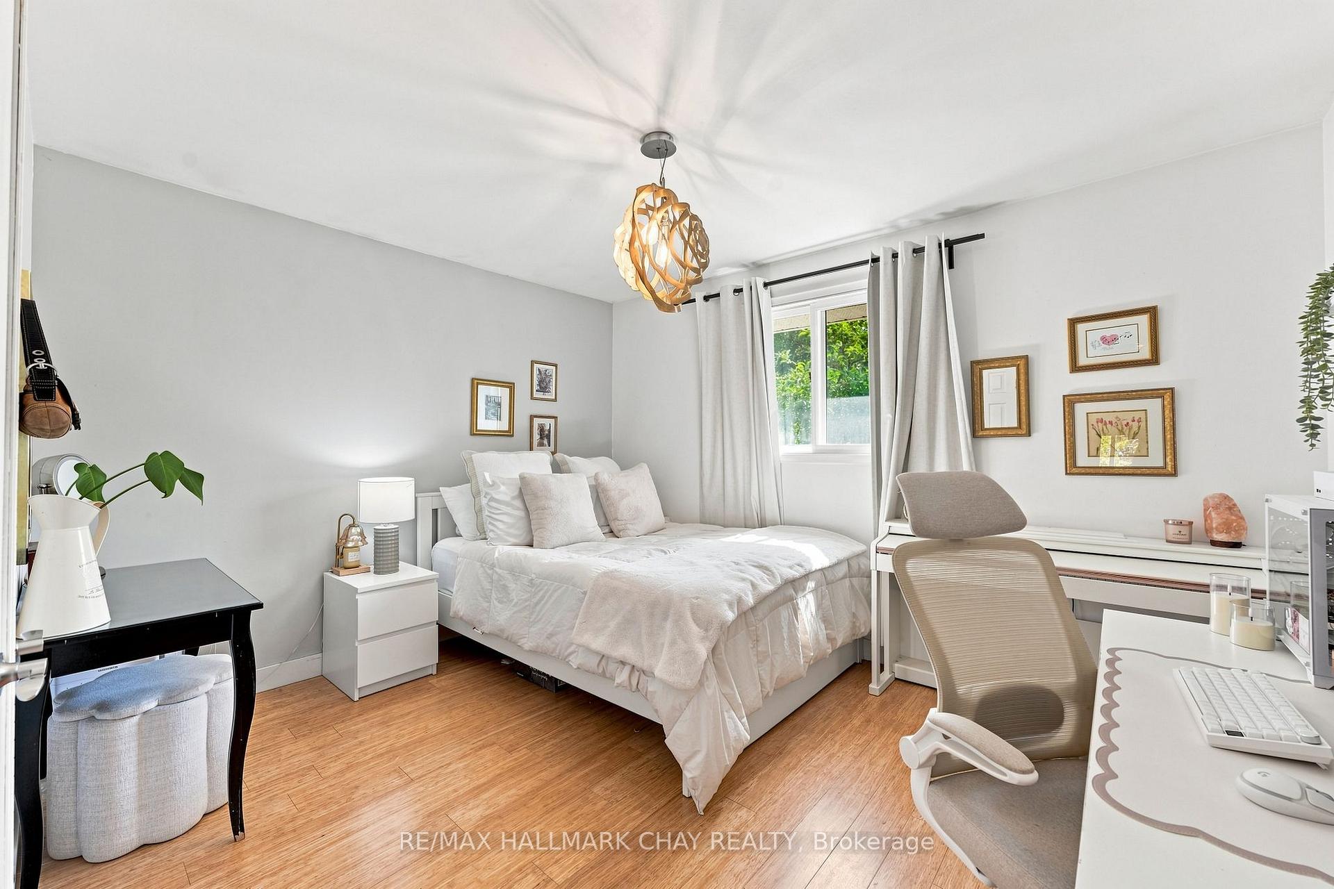 Photo 12 of 30 Harding Avenue, Barrie, Cundles East — HOMEH