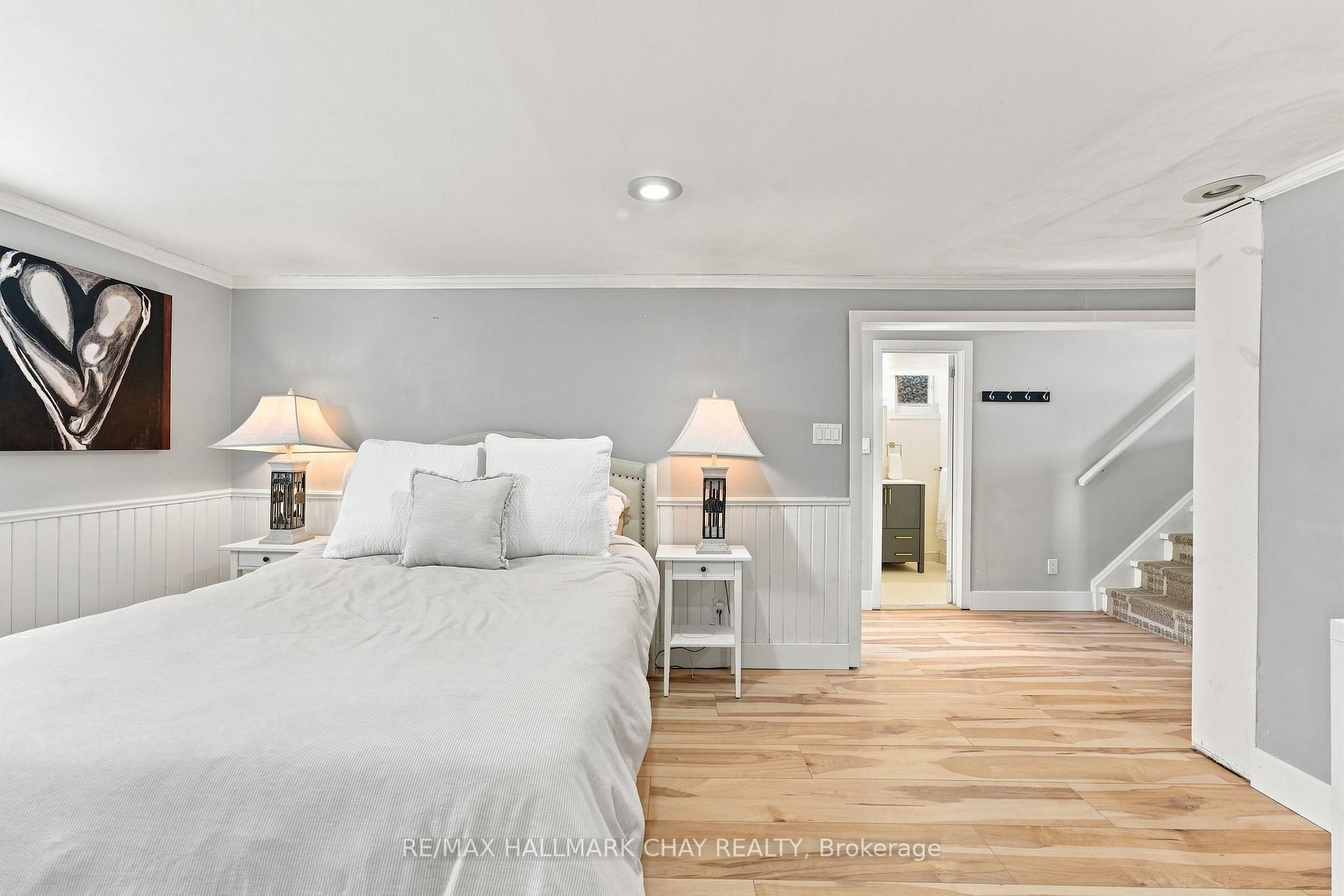 Photo 18 of 30 Harding Avenue, Barrie, Cundles East — HOMEH