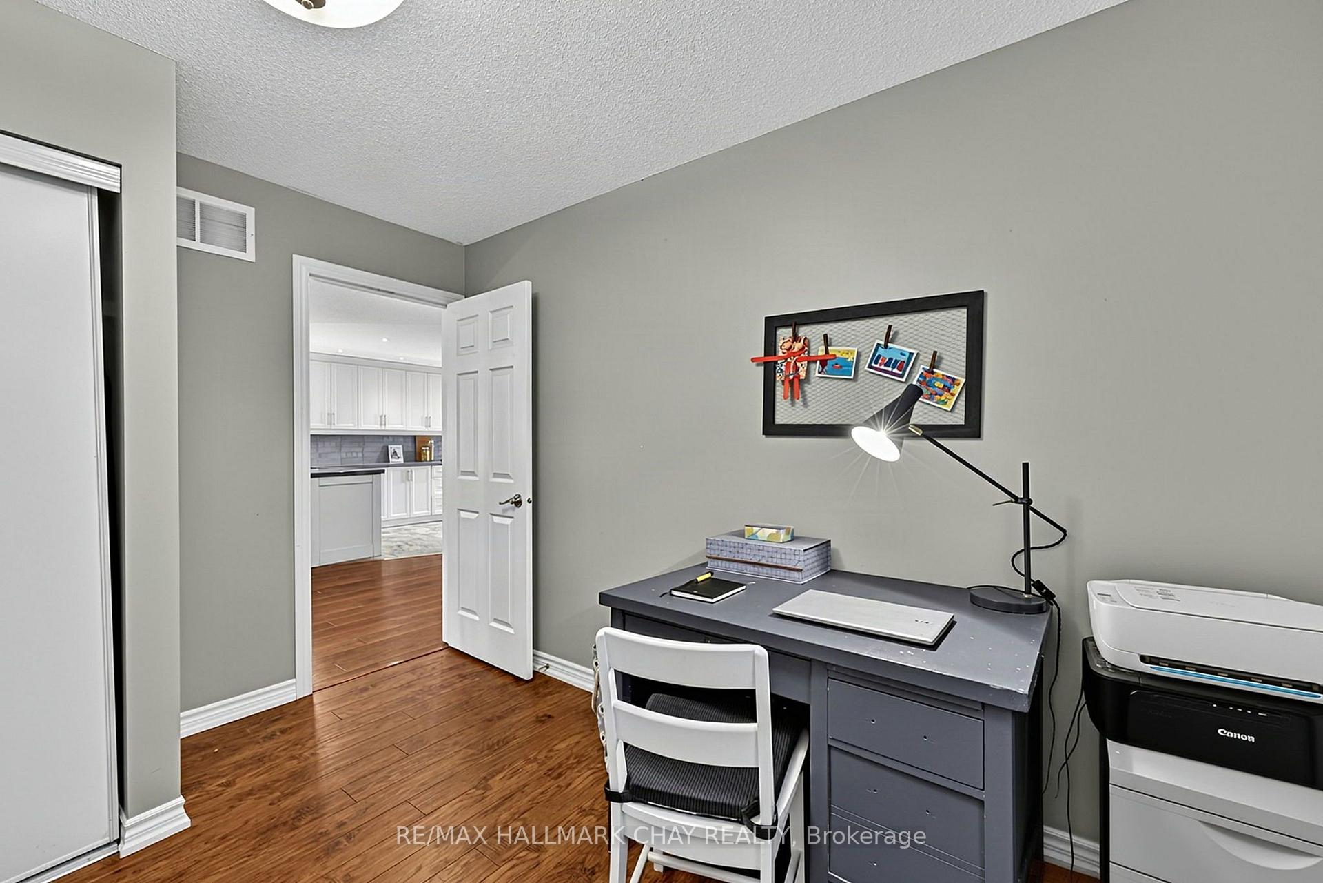 Photo 42 of 76 Shalom Way, Barrie, Painswick South — HOMEH