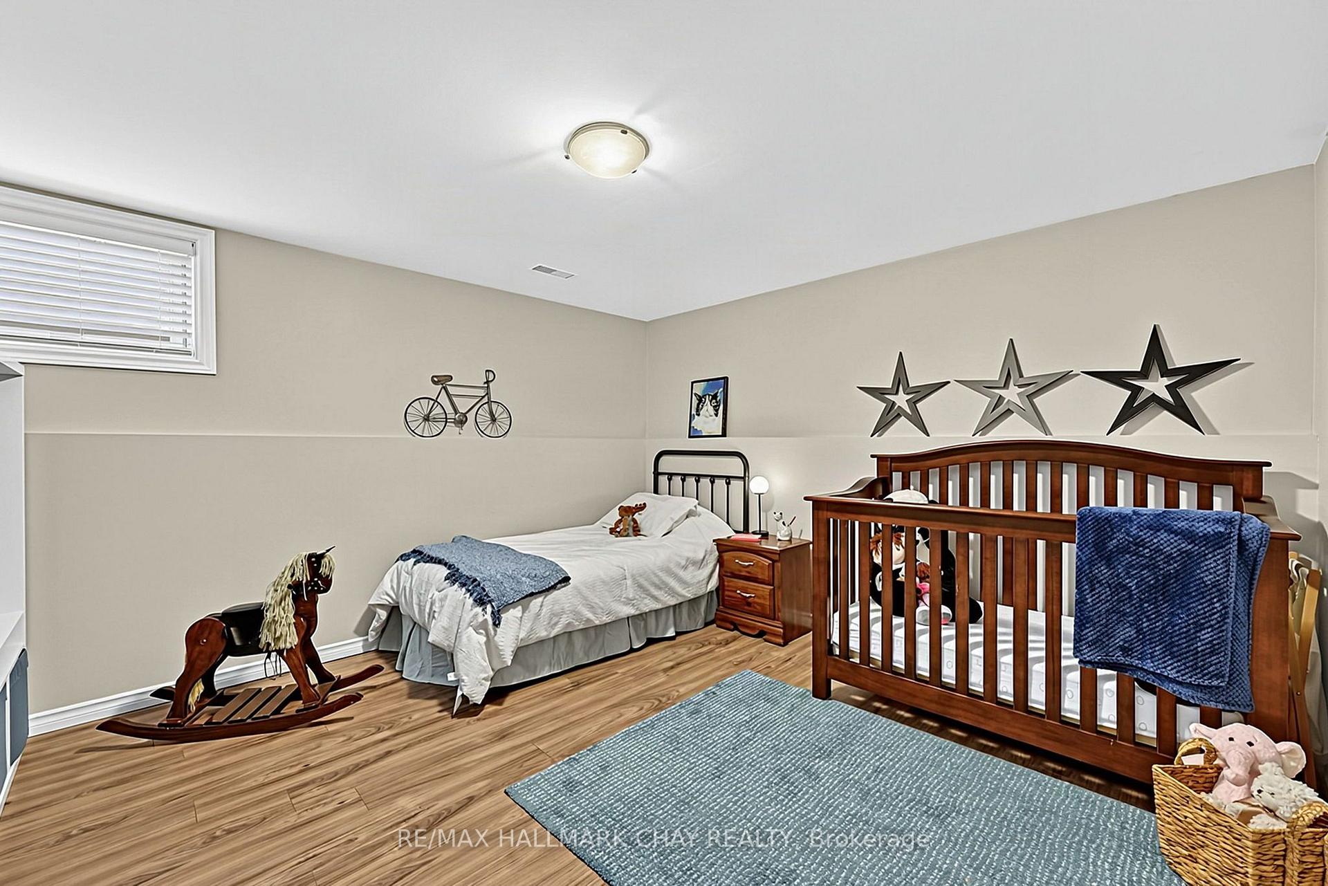 Photo 52 of 76 Shalom Way, Barrie, Painswick South — HOMEH