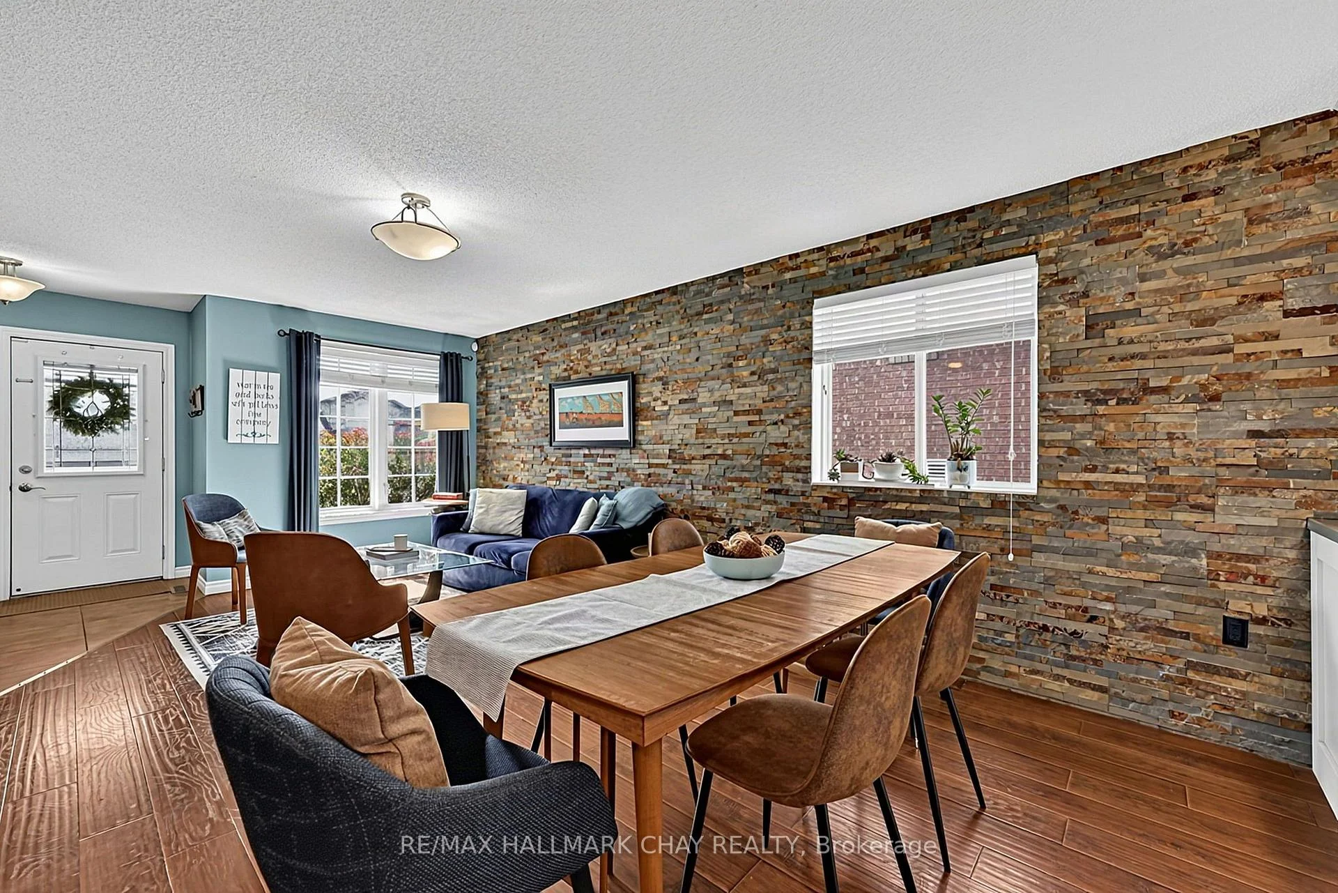Photo 32 of 76 Shalom Way, Barrie, Painswick South — HOMEH