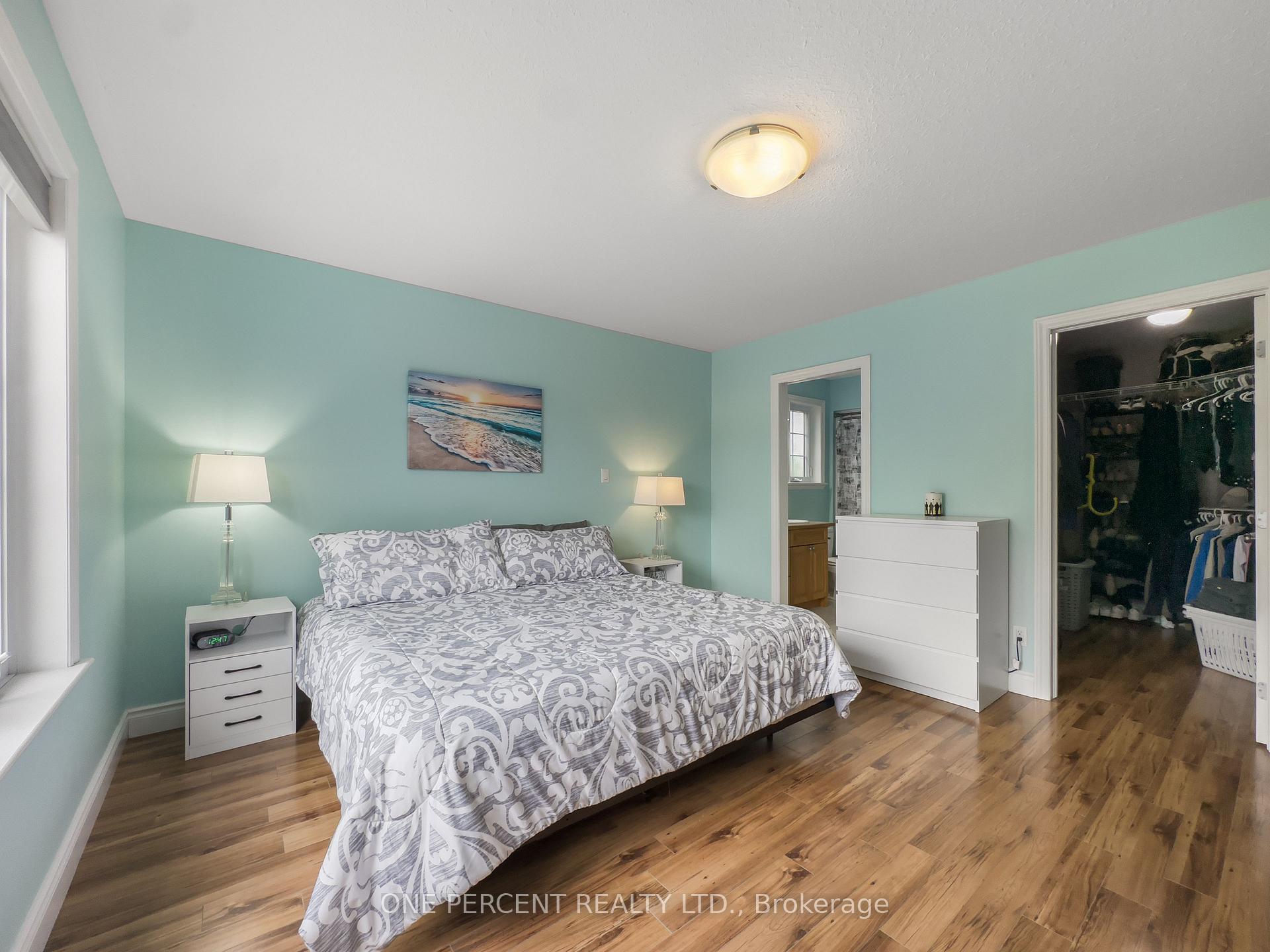 Photo 13 of 4 Jason Crescent, Quinte West, Trenton Ward — HOMEH