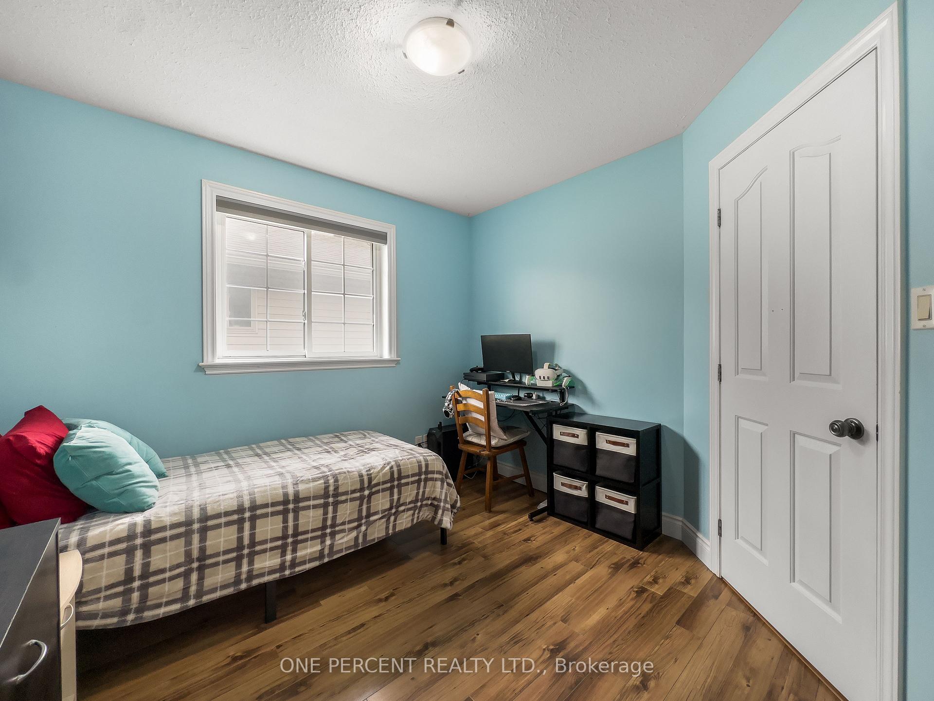 Photo 18 of 4 Jason Crescent, Quinte West, Trenton Ward — HOMEH