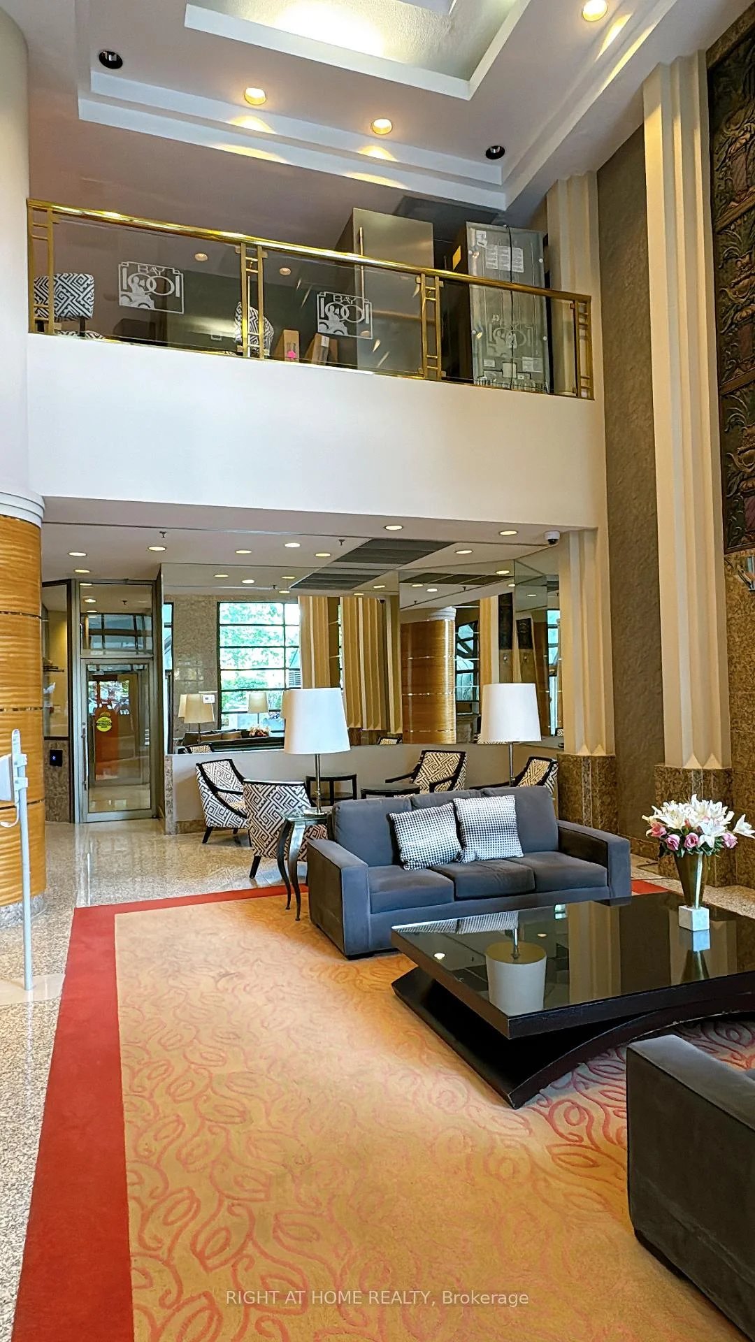 Photo 10 of Unit 402, 1001 Bay Street, Toronto, Bay Street Corridor — HOMEH