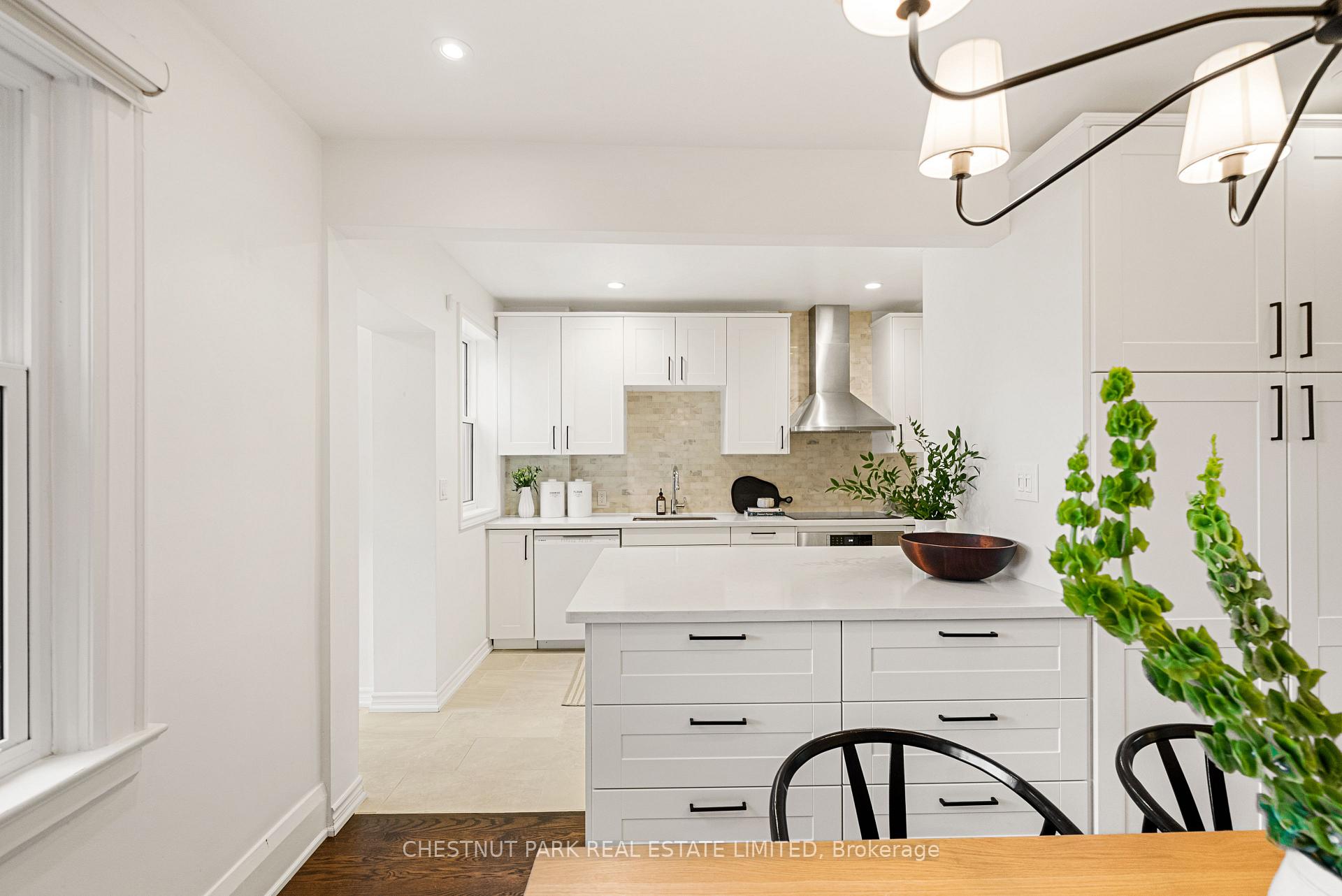 Photo 13 of 198 Bowood Avenue, Toronto, Lawrence Park North — HOMEH