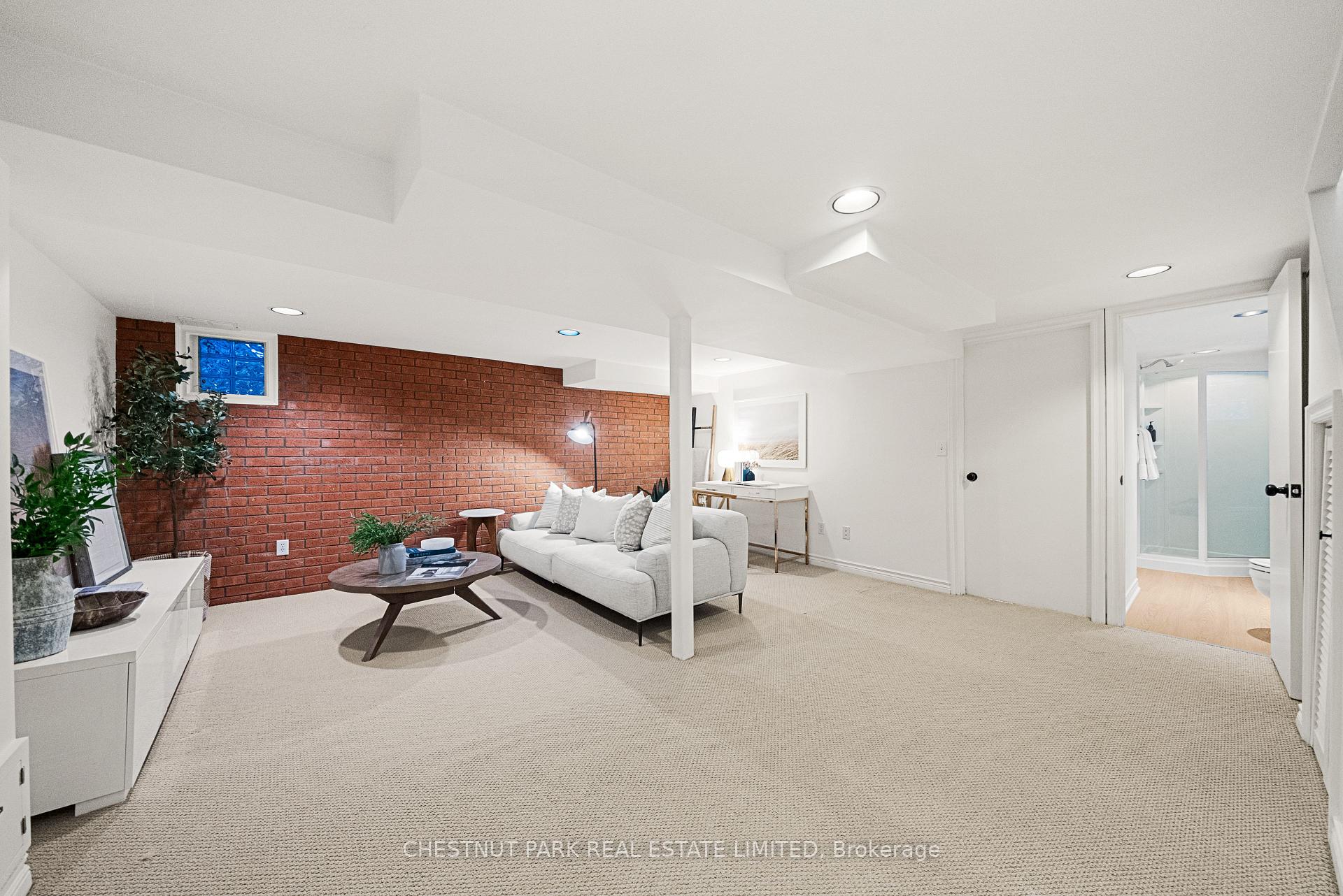 Photo 31 of 198 Bowood Avenue, Toronto, Lawrence Park North — HOMEH