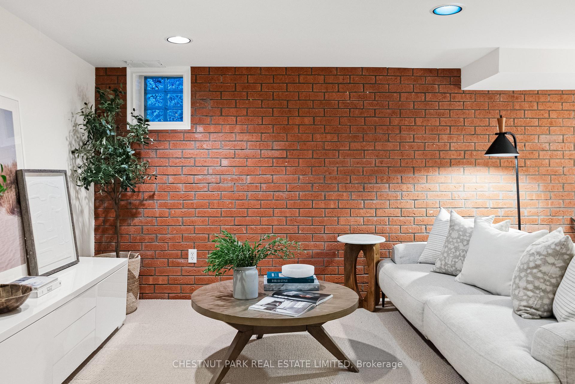 Photo 32 of 198 Bowood Avenue, Toronto, Lawrence Park North — HOMEH