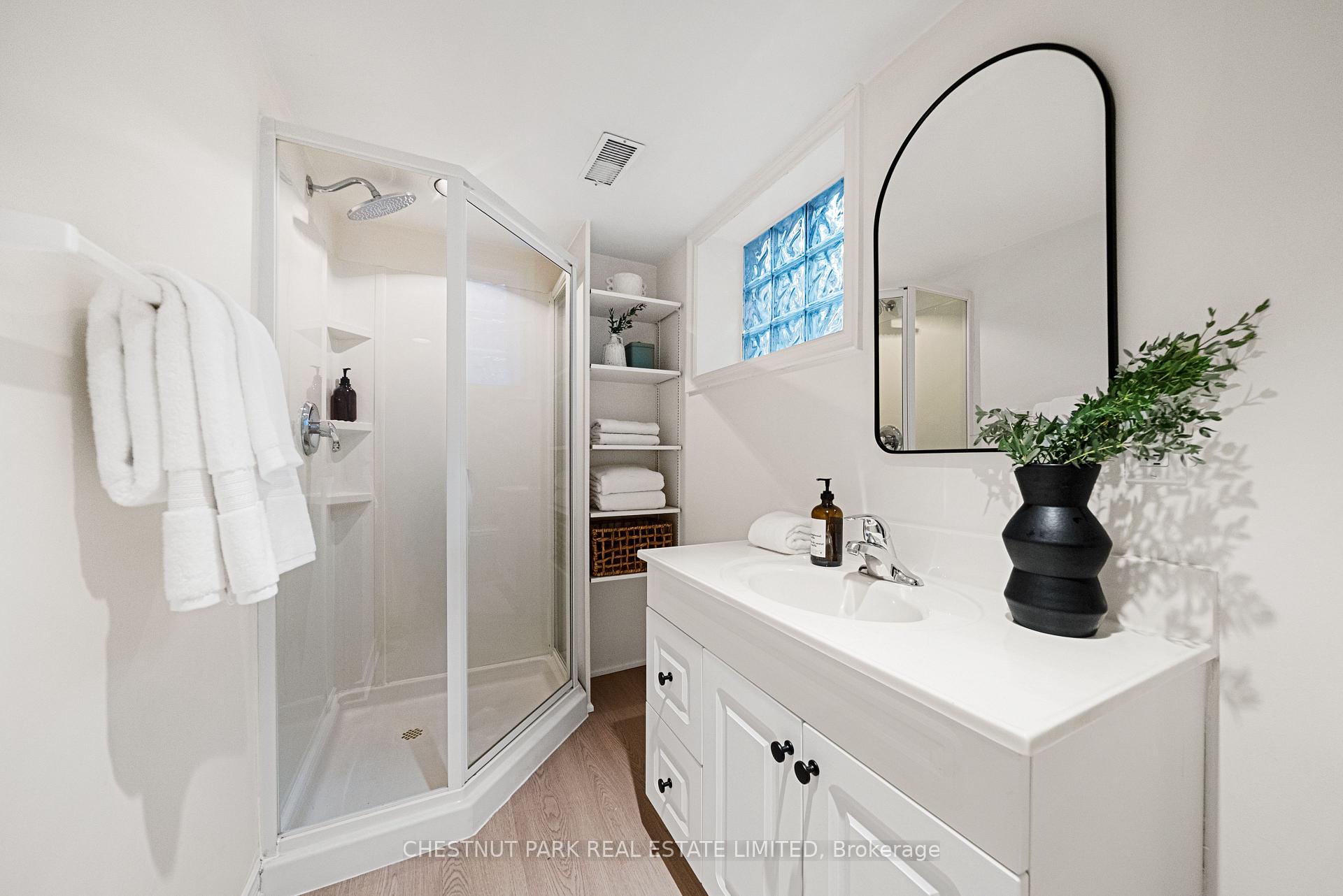 Photo 36 of 198 Bowood Avenue, Toronto, Lawrence Park North — HOMEH