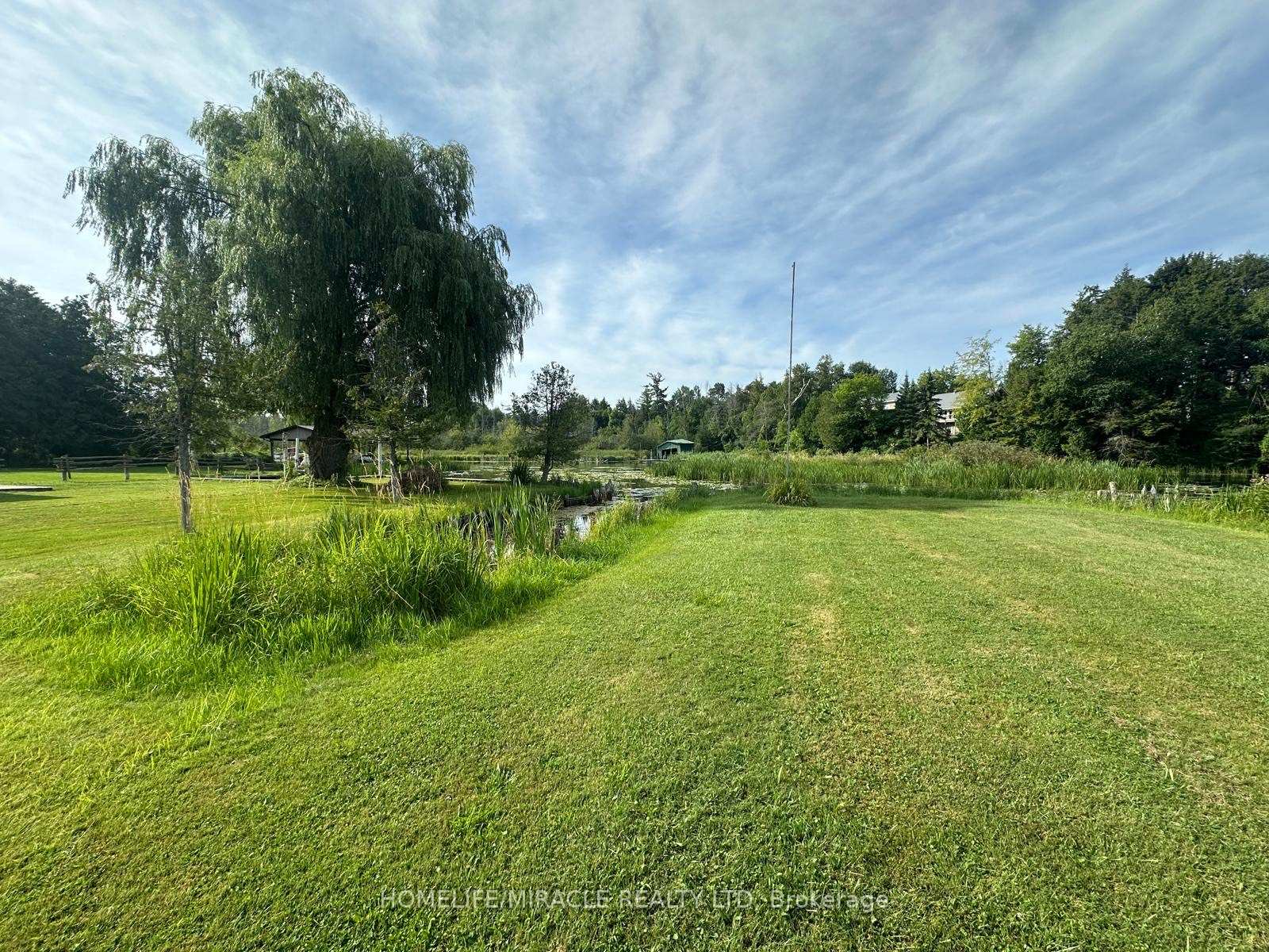 Photo 4 of 164 Riverbank Drive, Georgina, Pefferlaw — HOMEH