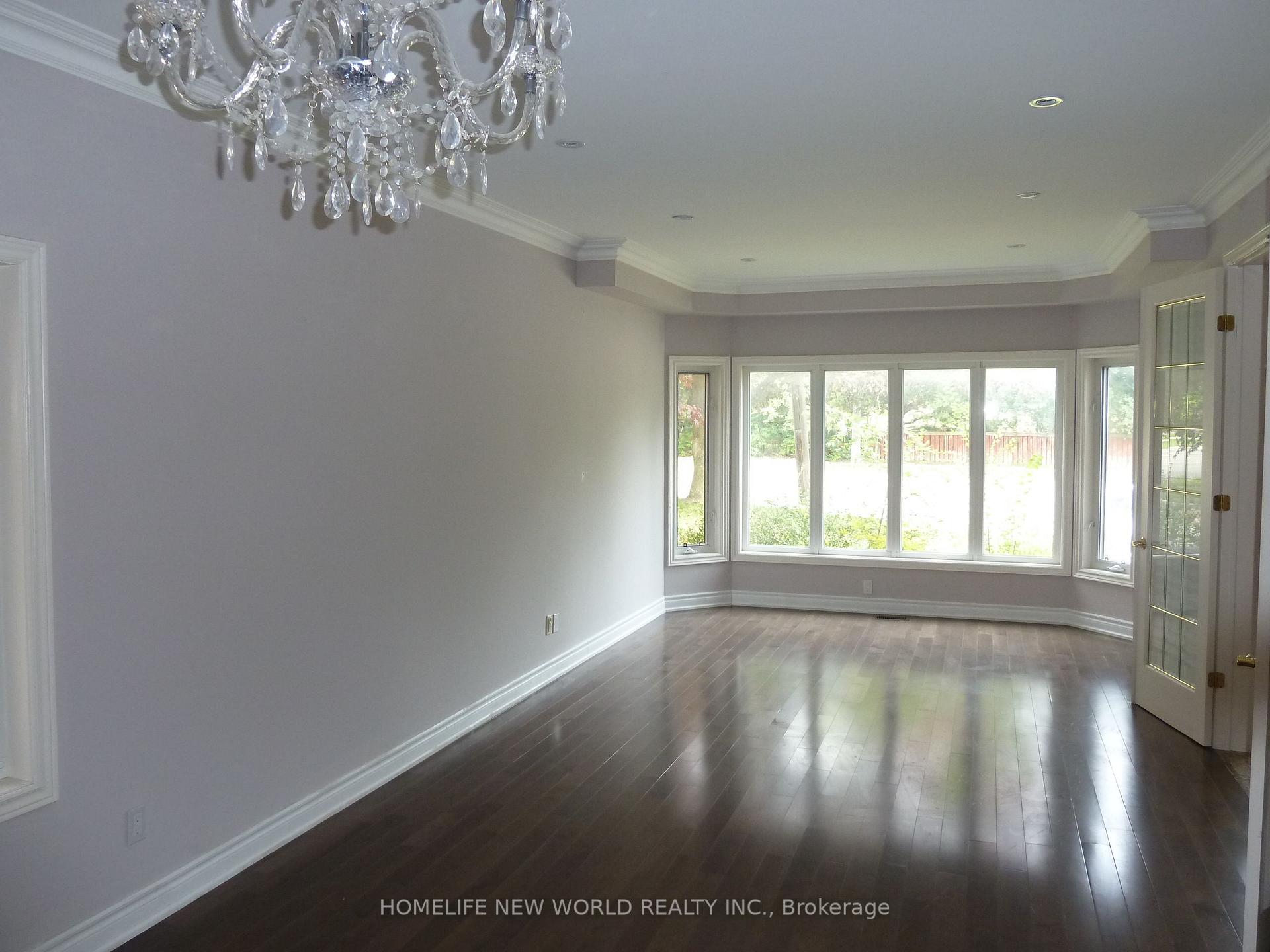 Photo 7 of 3022 Bayview Avenue, North York, Willowdale East — HOMEH