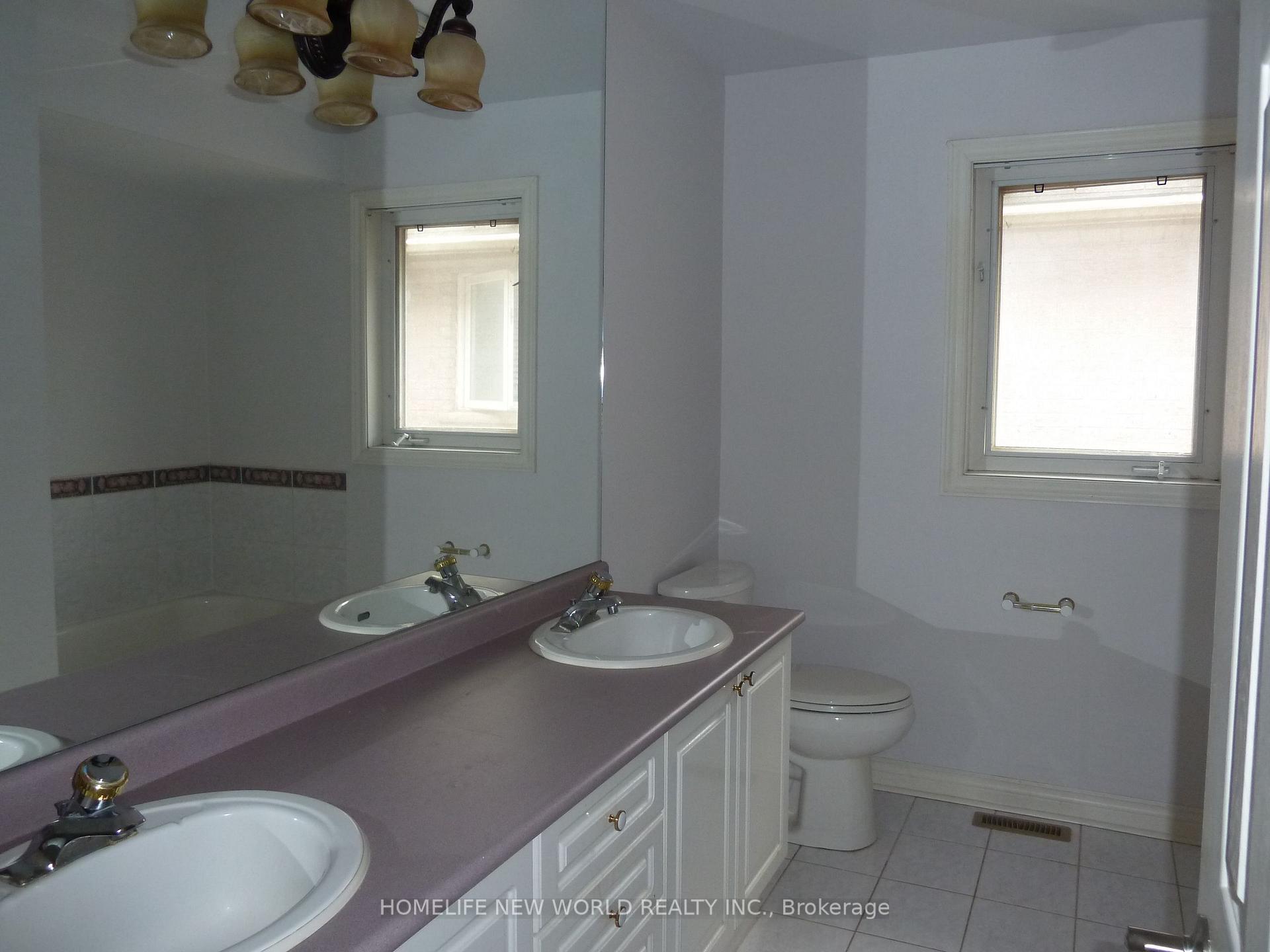 Photo 15 of 3022 Bayview Avenue, North York, Willowdale East — HOMEH