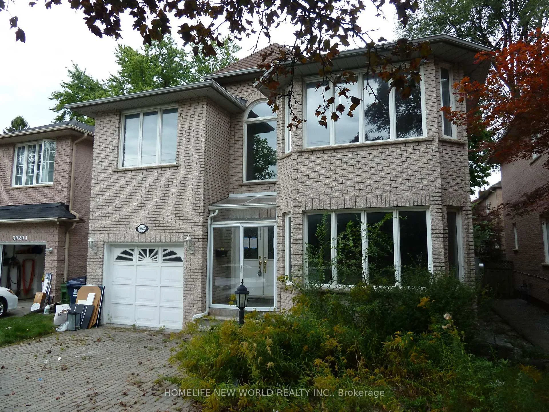 Photo 2 of 3022 Bayview Avenue, North York, Willowdale East — HOMEH