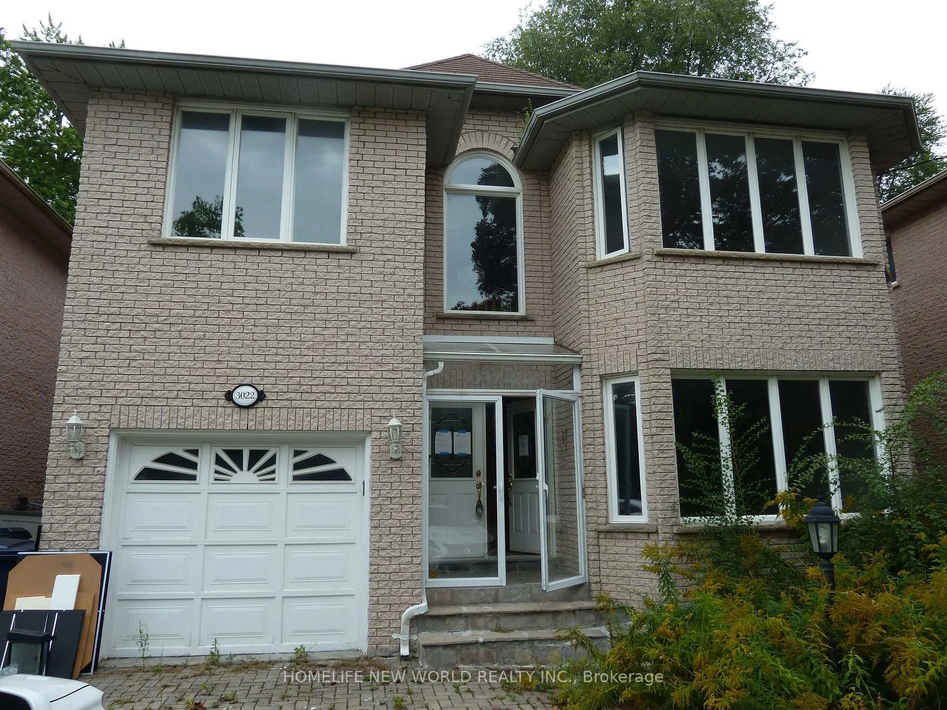 Photo 3 of 3022 Bayview Avenue, North York, Willowdale East — HOMEH