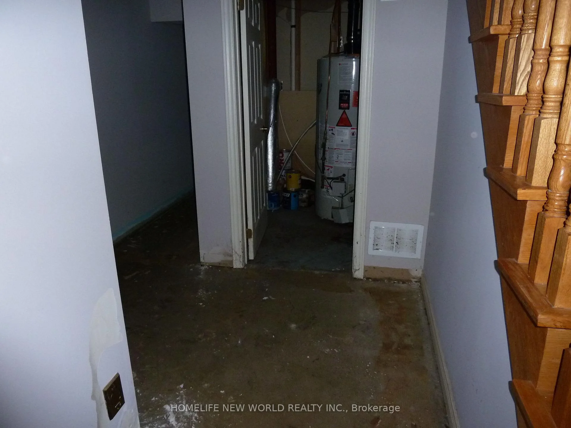 Photo 29 of 3022 Bayview Avenue, North York, Willowdale East — HOMEH