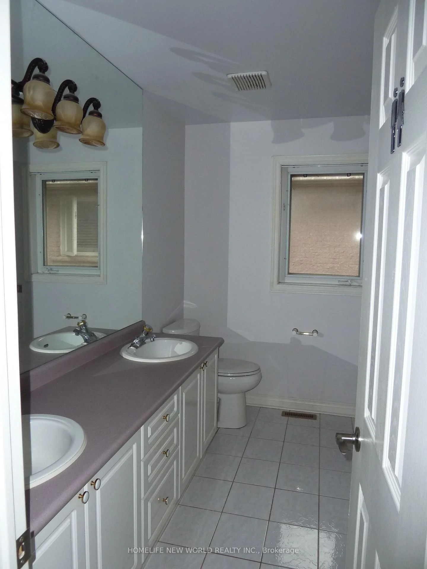 Photo 32 of 3022 Bayview Avenue, North York, Willowdale East — HOMEH