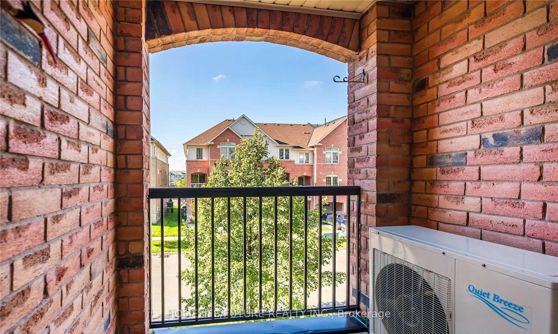 Photo 8 of 21 Linnell Street, Ajax, Central East — HOMEH