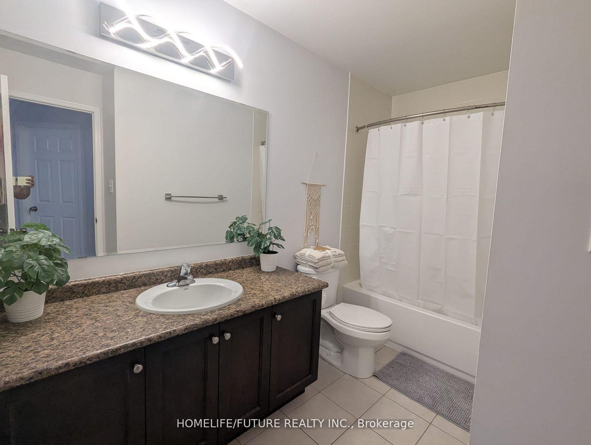 Photo 16 of 21 Linnell Street, Ajax, Central East — HOMEH