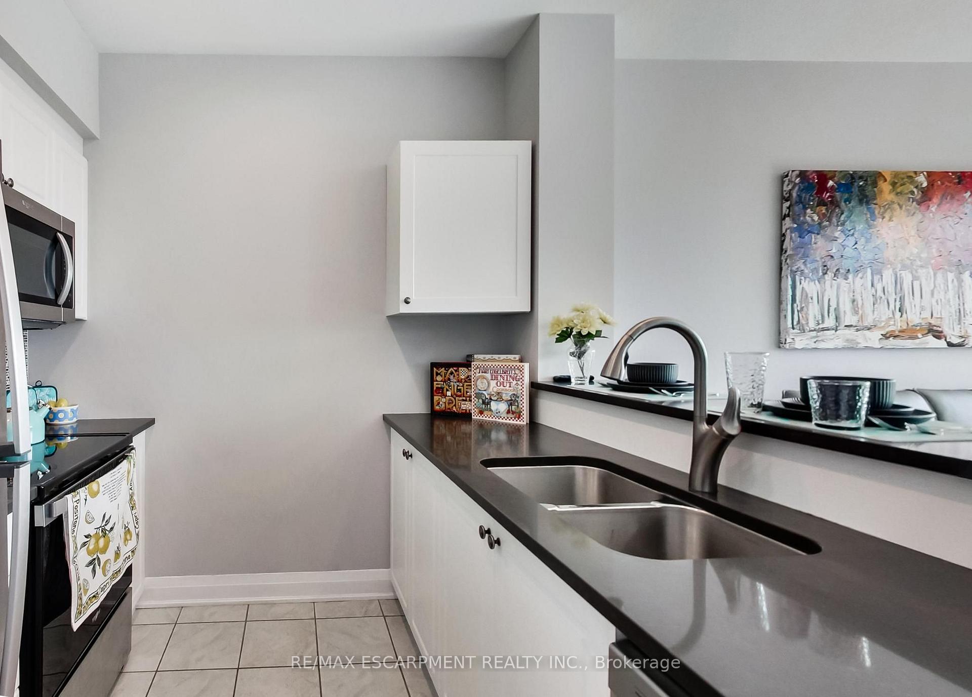 Photo 11 of Unit 318, 16 Concord Place, Grimsby, Grimsby Beach — HOMEH