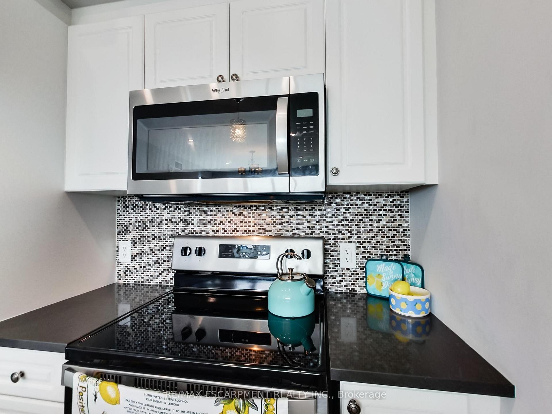 Photo 12 of Unit 318, 16 Concord Place, Grimsby, Grimsby Beach — HOMEH