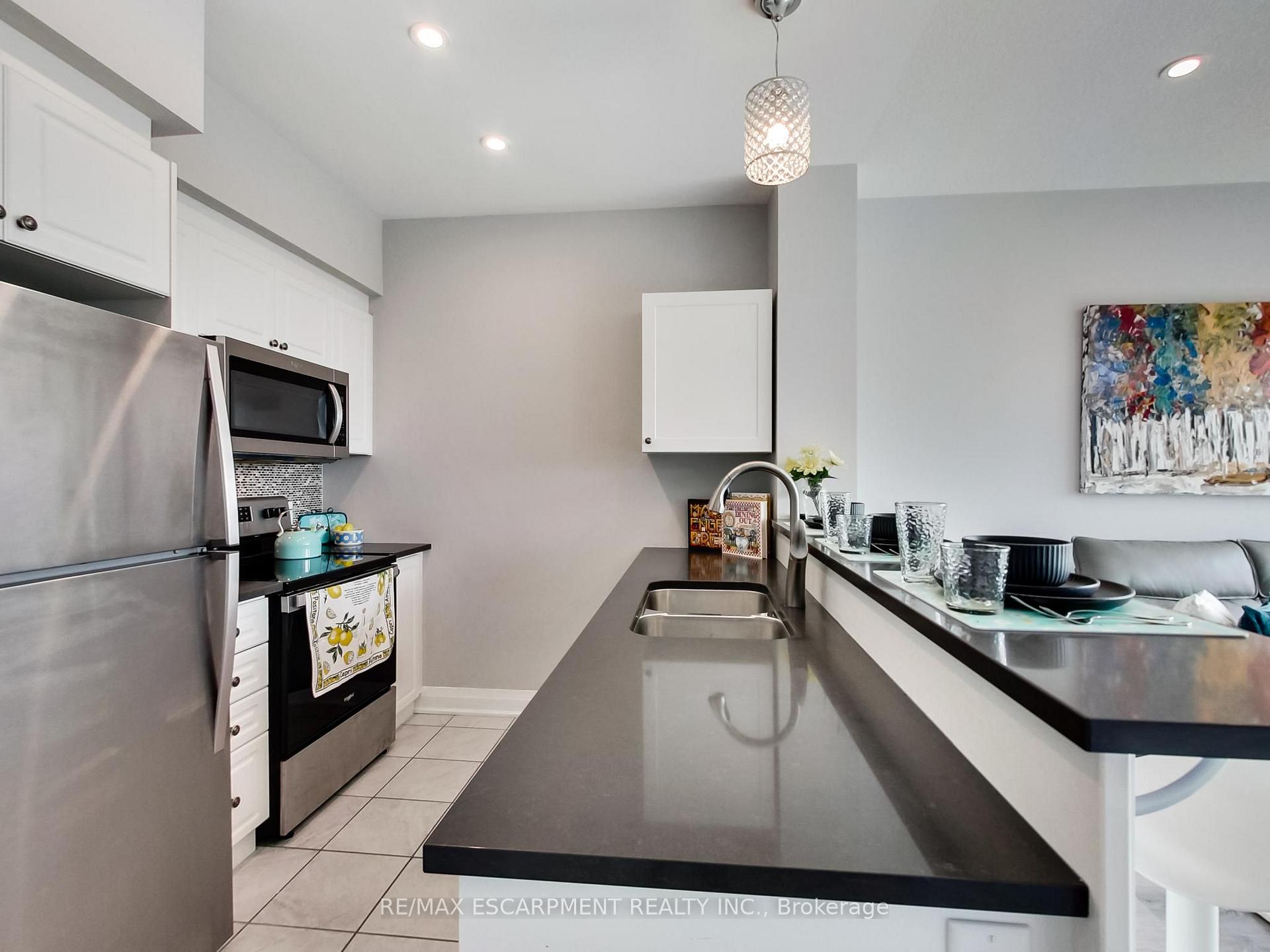 Photo 14 of Unit 318, 16 Concord Place, Grimsby, Grimsby Beach — HOMEH