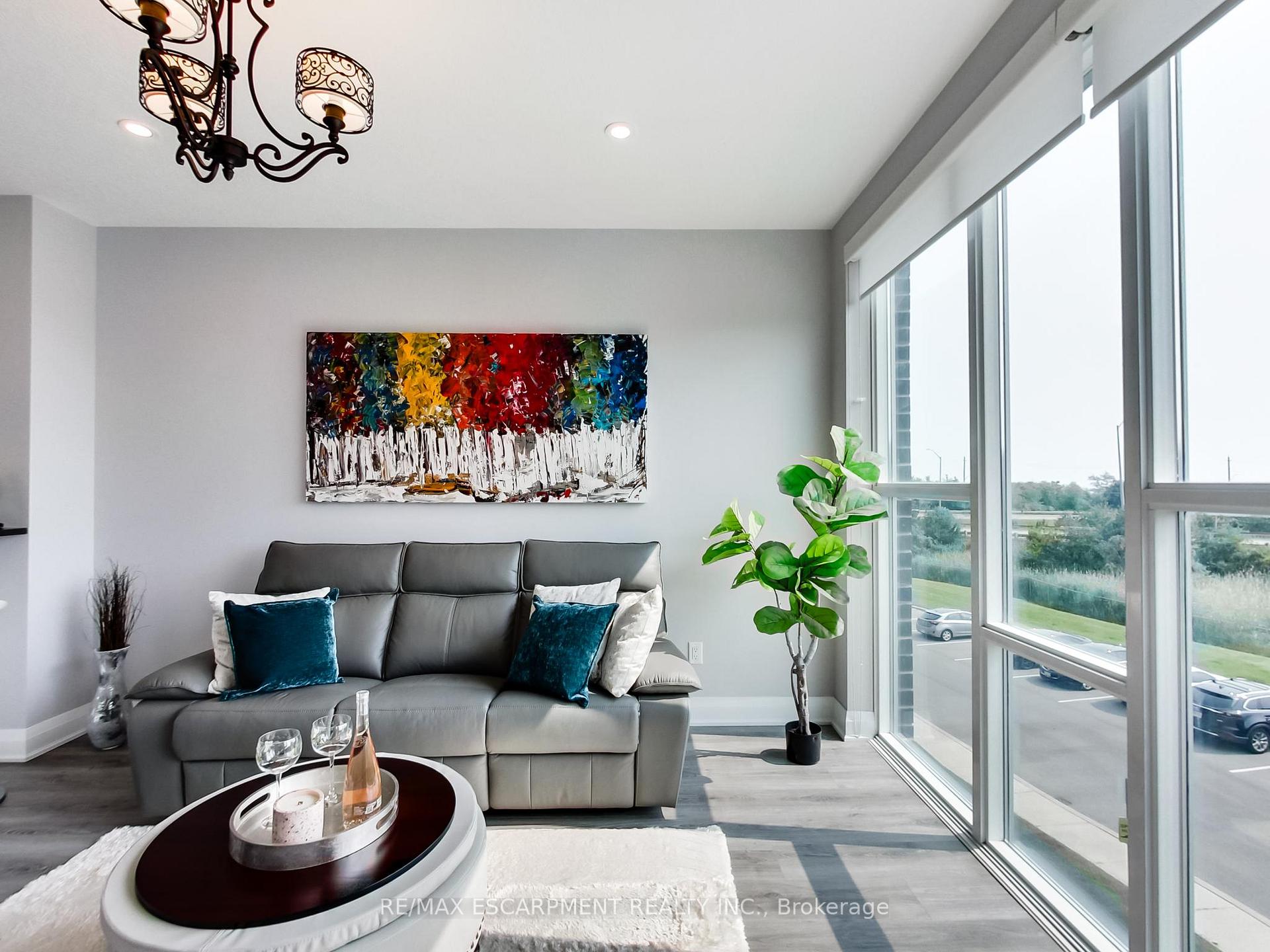 Photo 19 of Unit 318, 16 Concord Place, Grimsby, Grimsby Beach — HOMEH