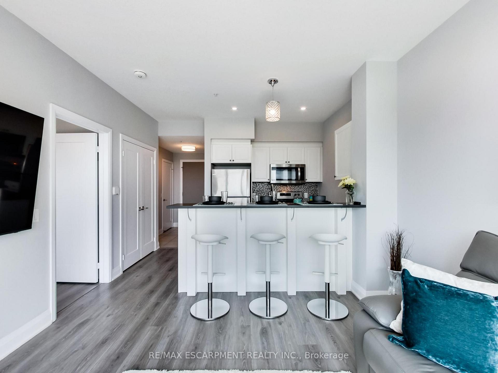 Photo 21 of Unit 318, 16 Concord Place, Grimsby, Grimsby Beach — HOMEH