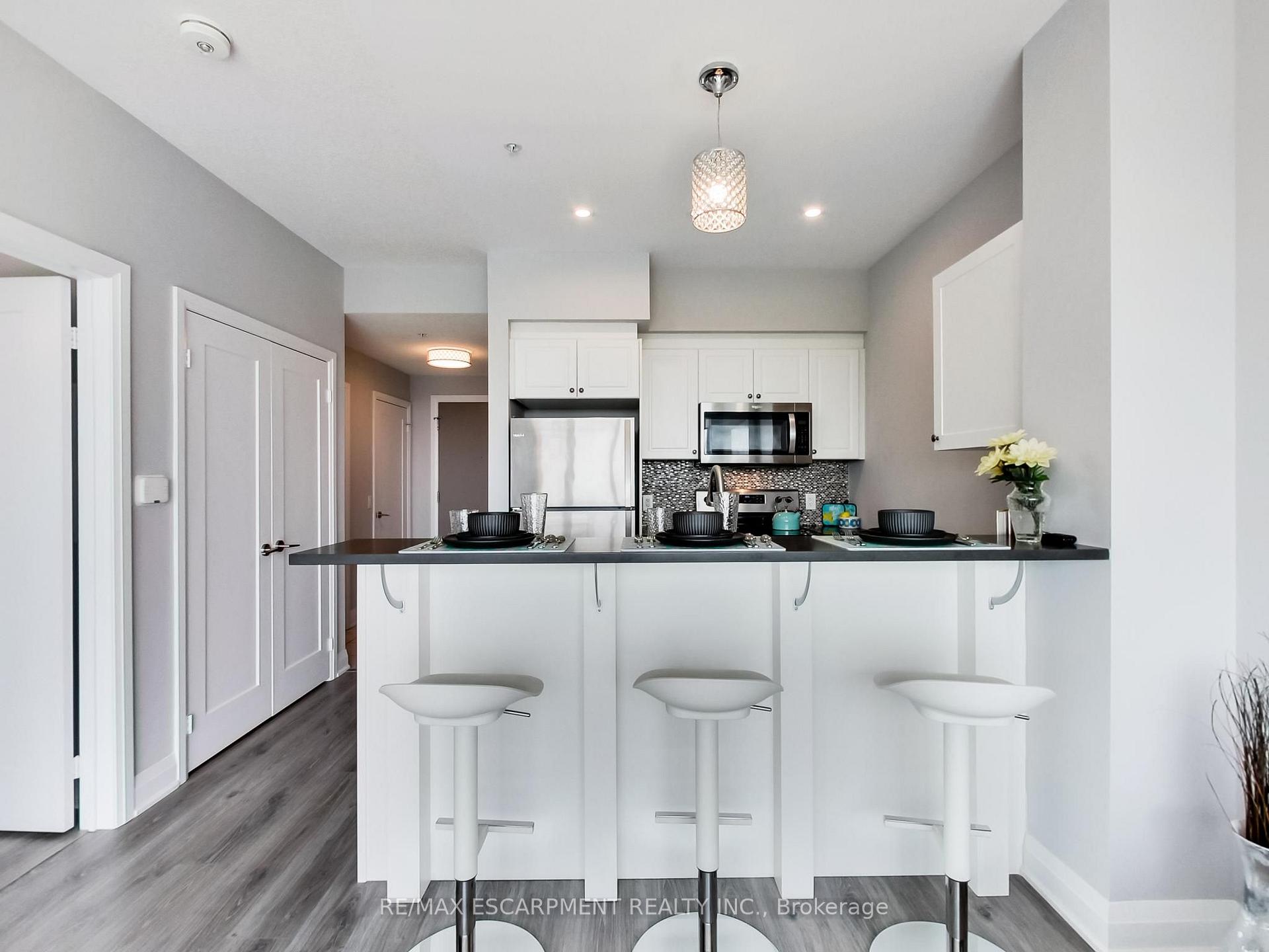 Photo 22 of Unit 318, 16 Concord Place, Grimsby, Grimsby Beach — HOMEH