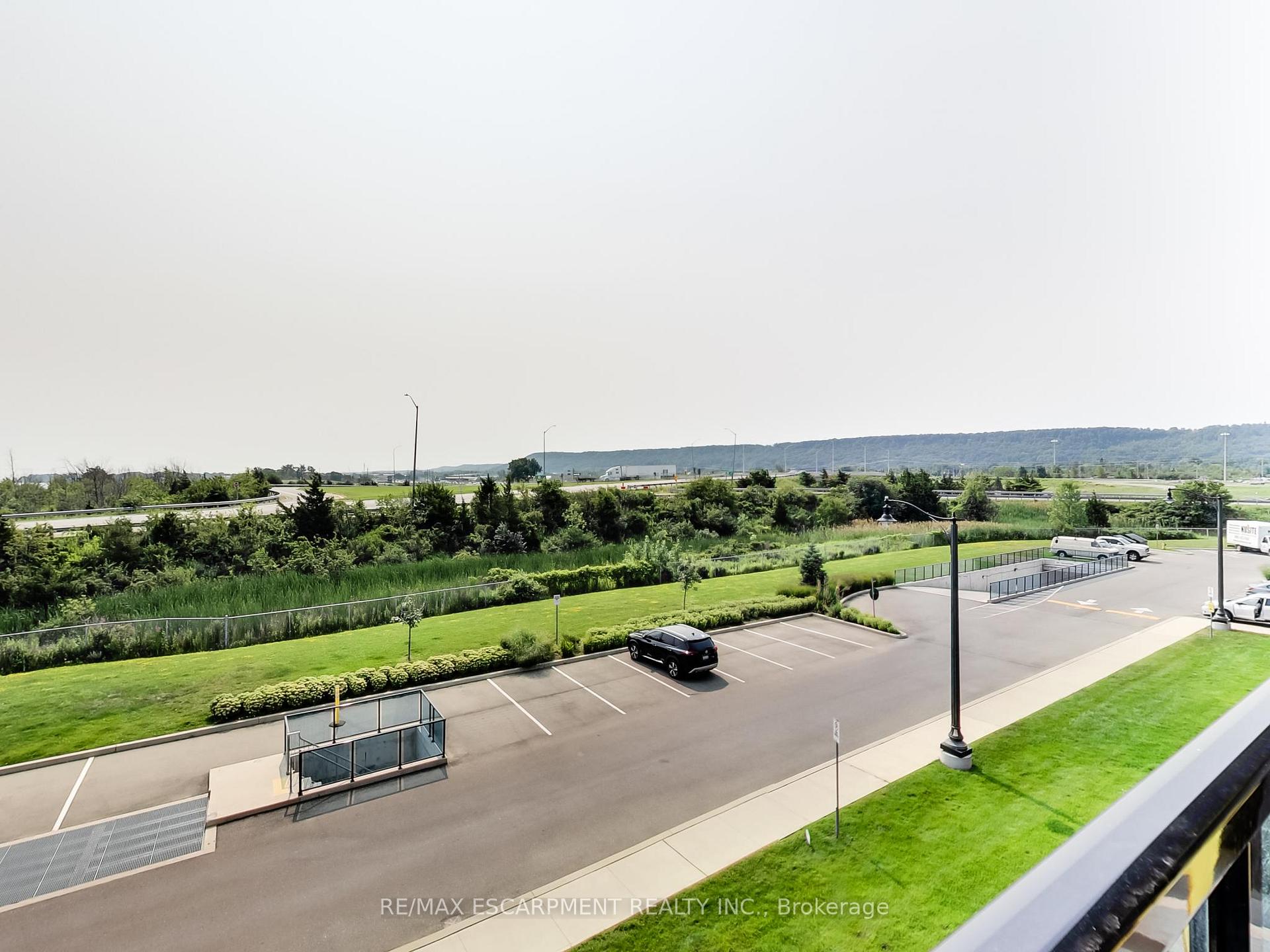 Photo 30 of Unit 318, 16 Concord Place, Grimsby, Grimsby Beach — HOMEH