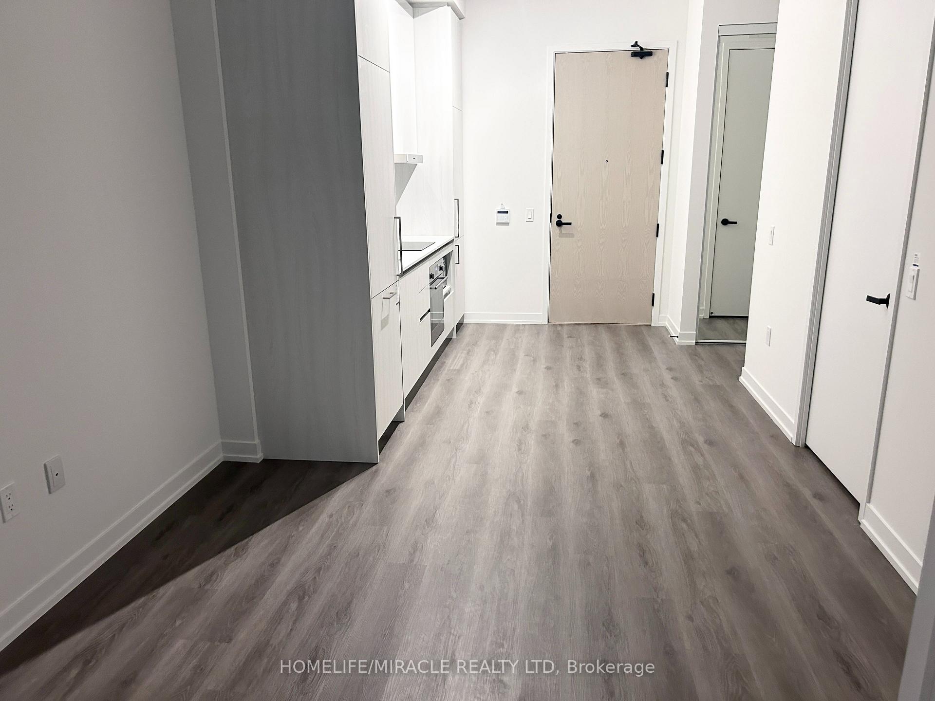 Photo 9 of Unit 3708, 225 Commerce Street, Vaughan, Vaughan Corporate Centre — HOMEH