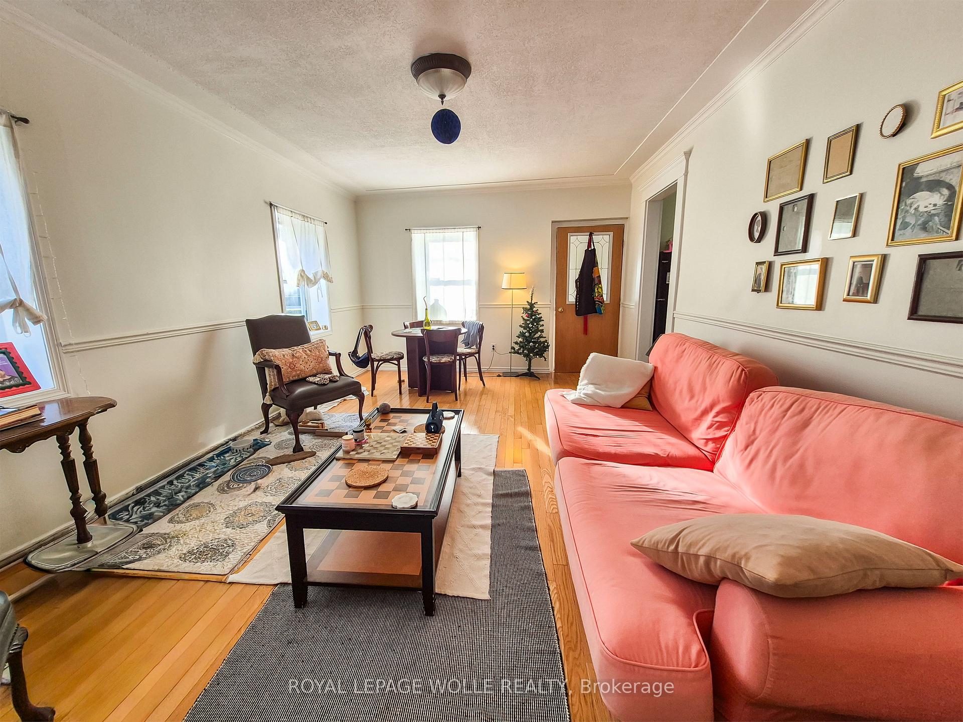 Photo 7 of Unit B, 39 Union Street, Waterloo, Uptown Waterloo/Westmount — HOMEH