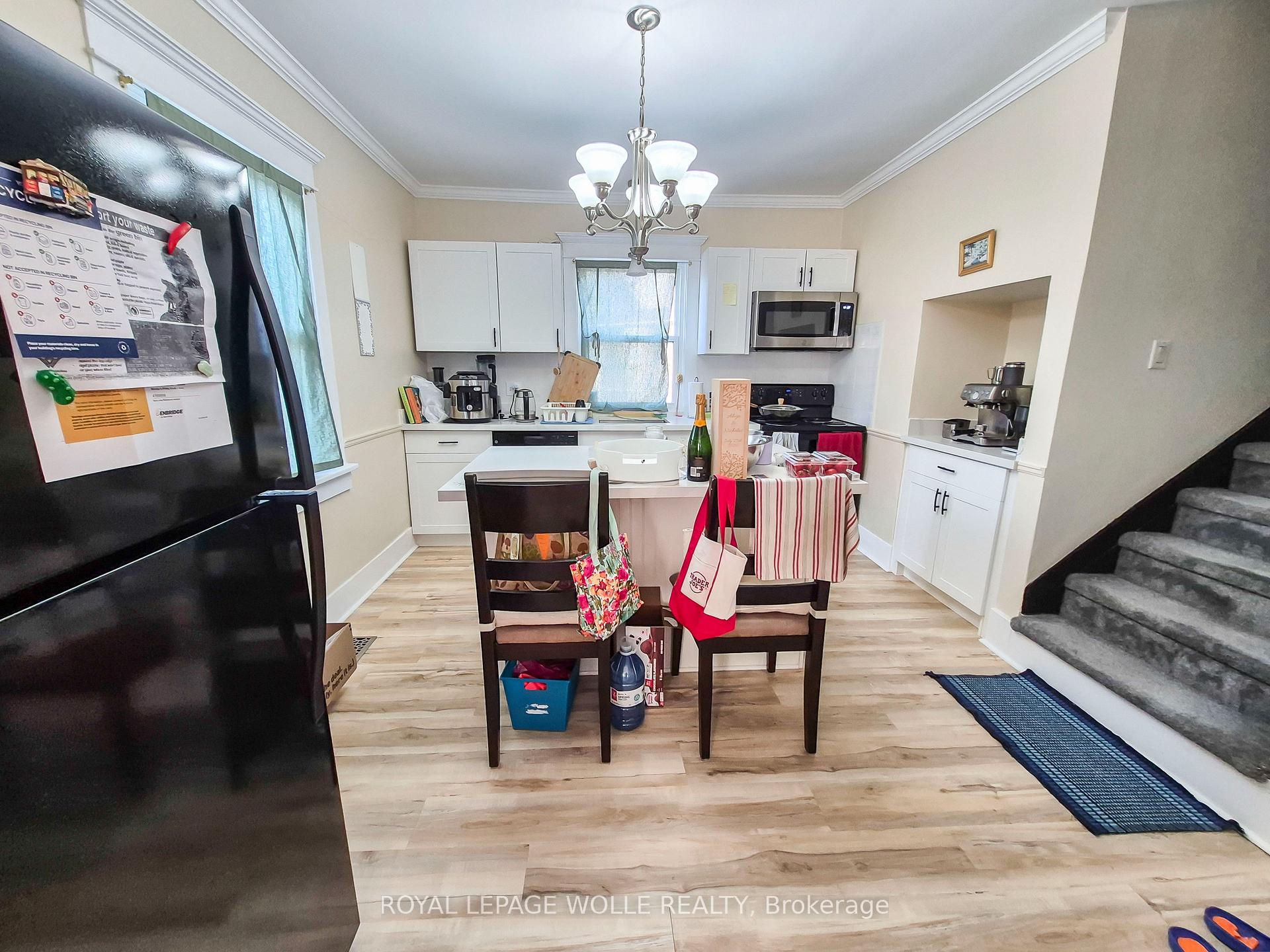 Photo 9 of Unit B, 39 Union Street, Waterloo, Uptown Waterloo/Westmount — HOMEH