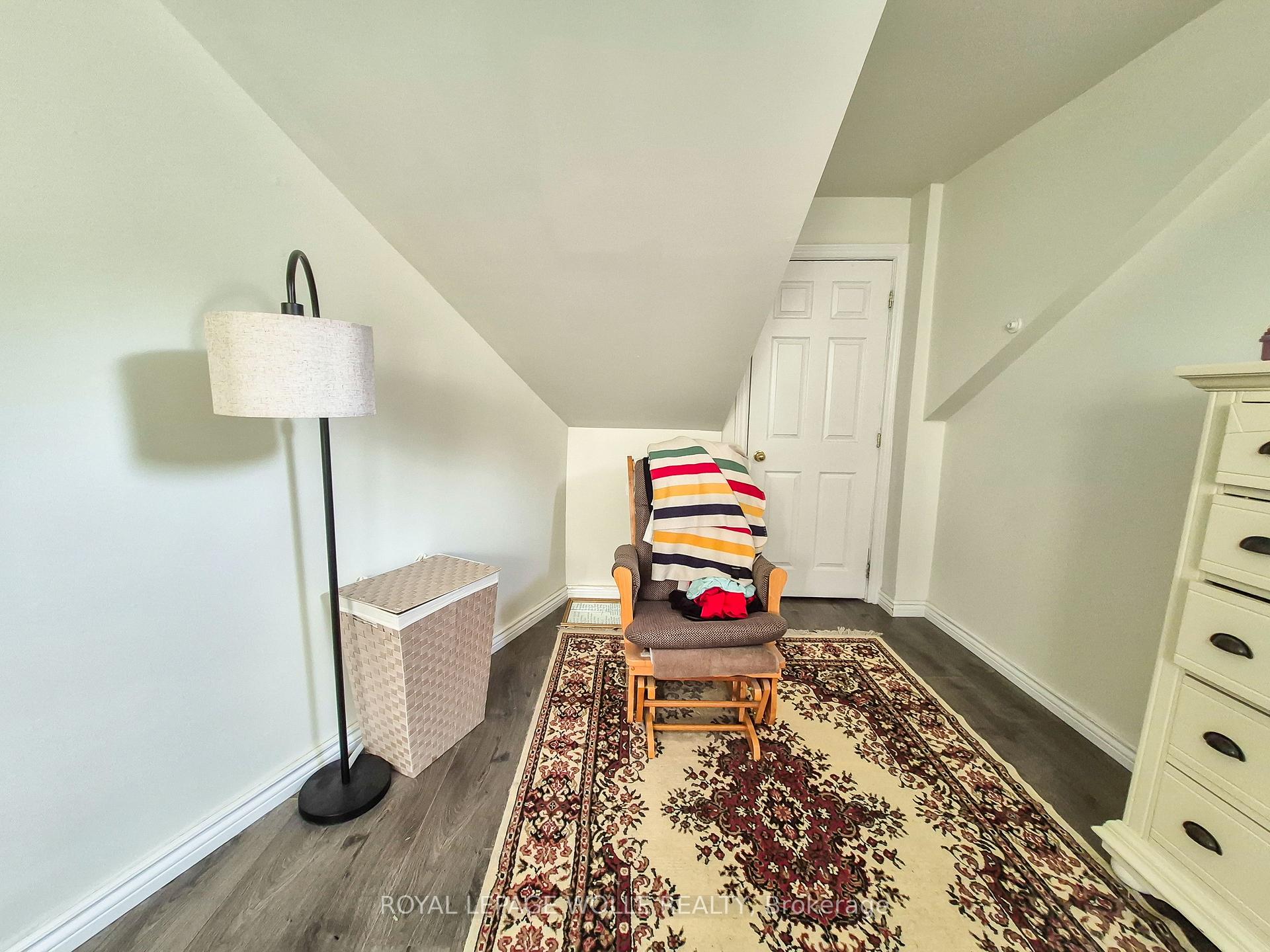 Photo 13 of Unit B, 39 Union Street, Waterloo, Uptown Waterloo/Westmount — HOMEH