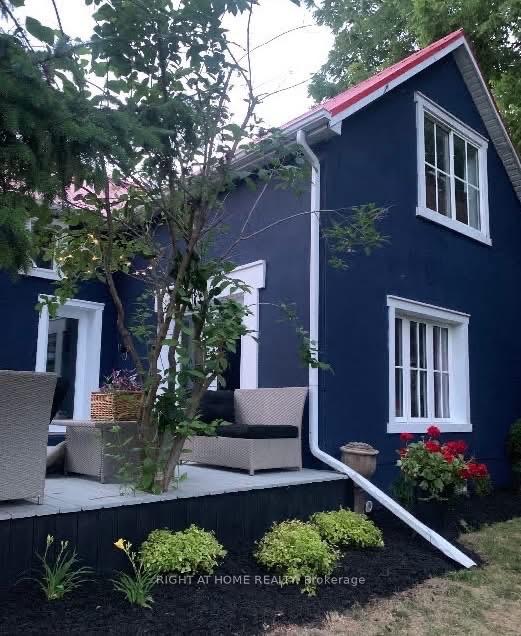 Photo 5 of 393 Canboro Road, Pelham, Fenwick — HOMEH