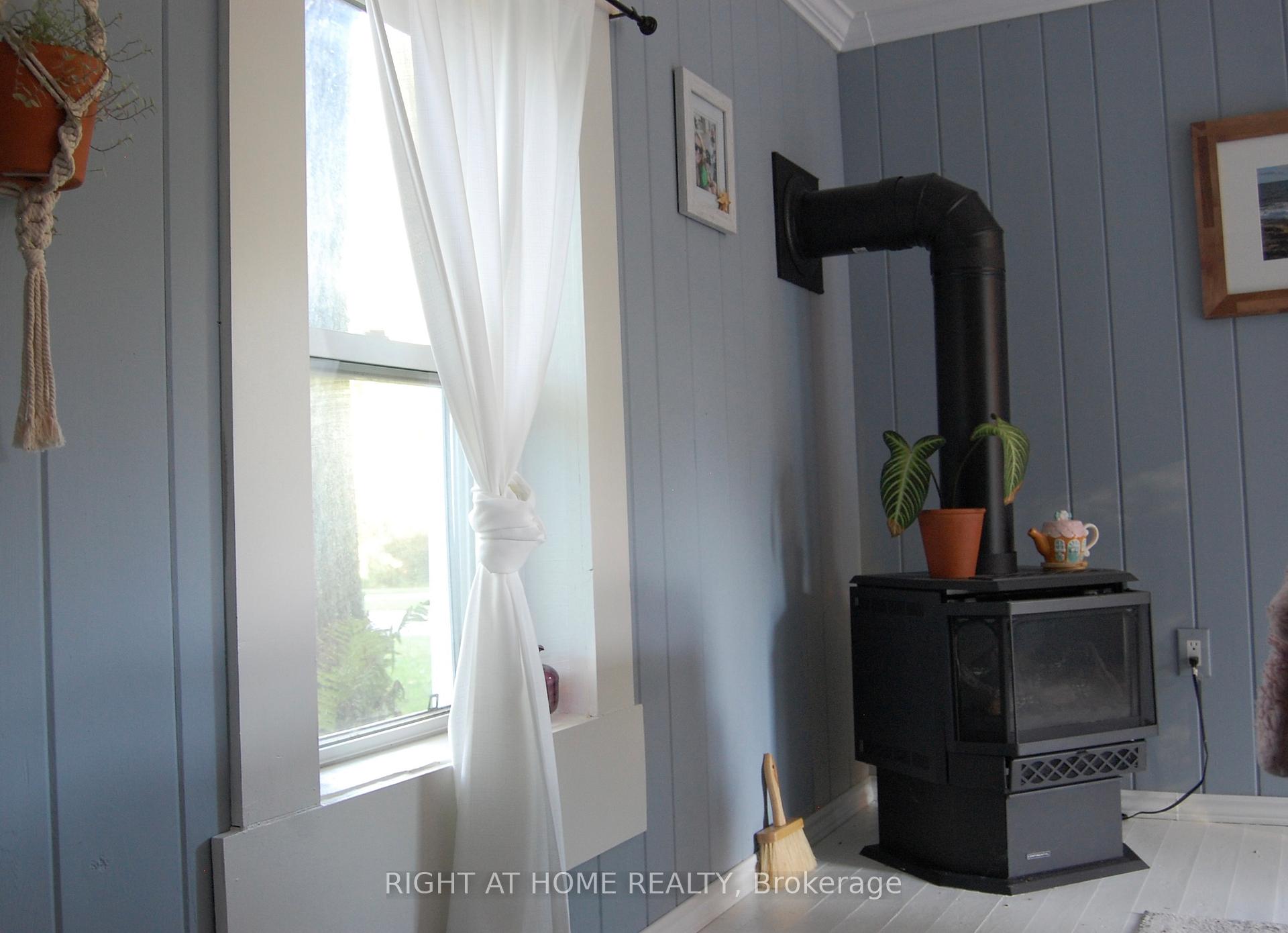 Photo 15 of 393 Canboro Road, Pelham, Fenwick — HOMEH