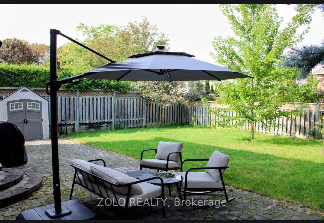 Photo 10 of 16 Bentonwood Crescent, Whitby, Pringle Creek — HOMEH