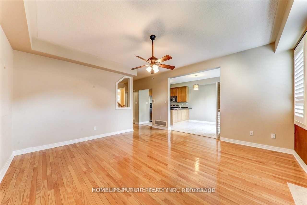 Photo 9 of 20 Kenilworth Crescent, Whitby, Brooklin — HOMEH