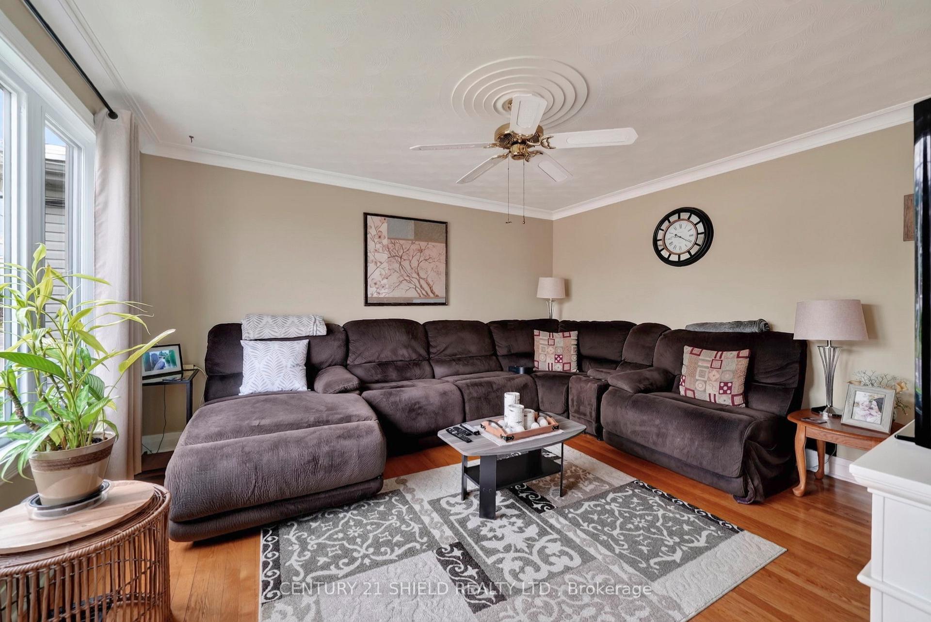 Photo 8 of 1007 2nd Street E, Cornwall, Cornwall — HOMEH