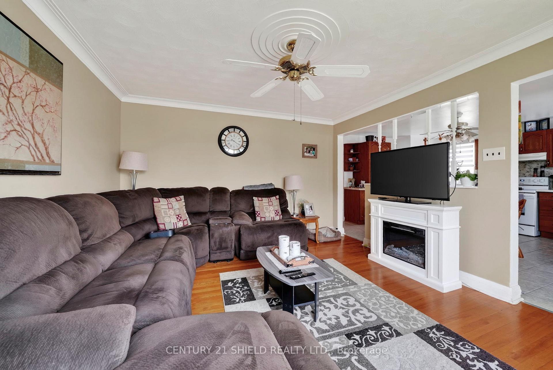 Photo 10 of 1007 2nd Street E, Cornwall, Cornwall — HOMEH