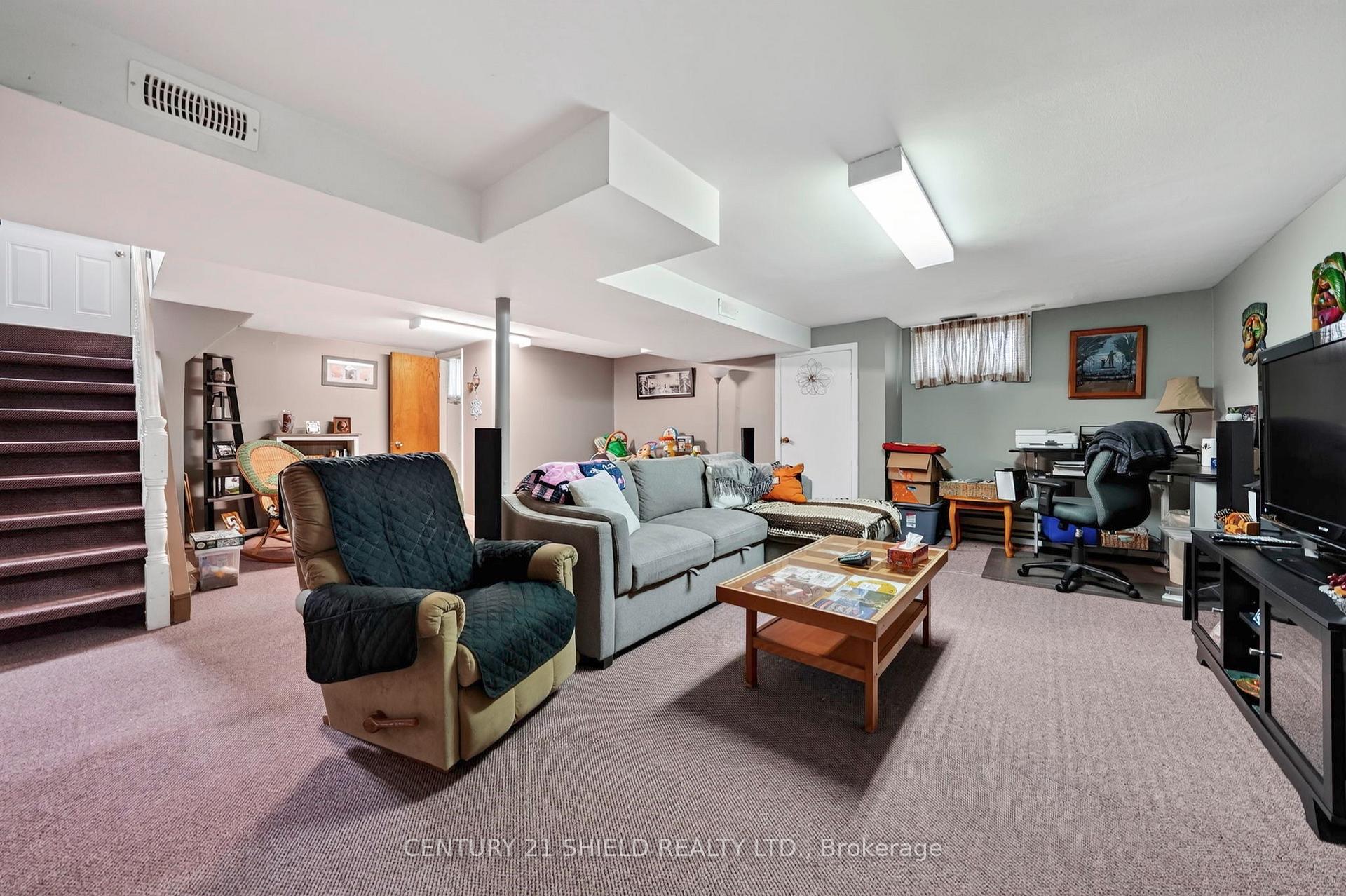 Photo 21 of 1007 2nd Street E, Cornwall, Cornwall — HOMEH