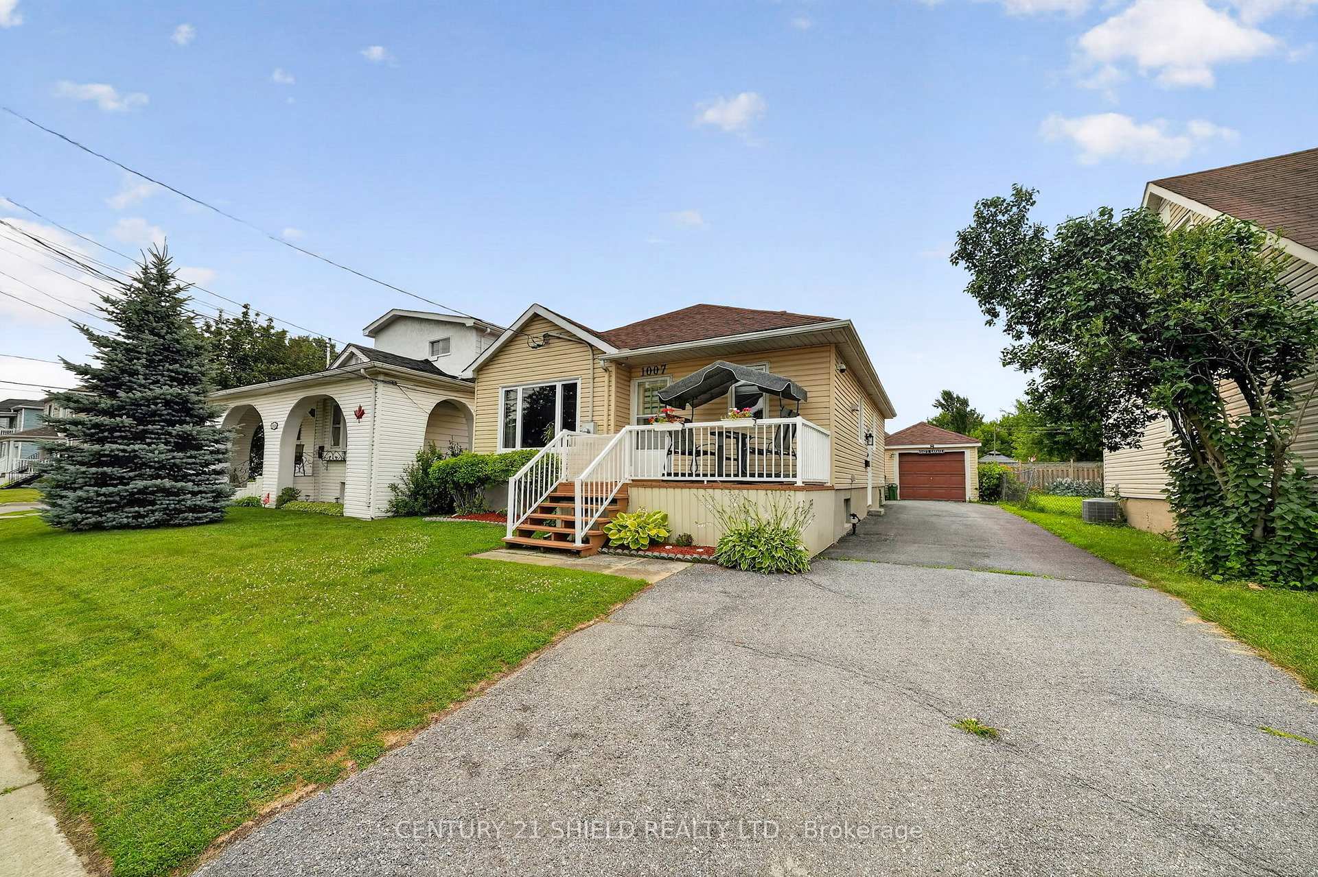 Photo 27 of 1007 2nd Street E, Cornwall, Cornwall — HOMEH