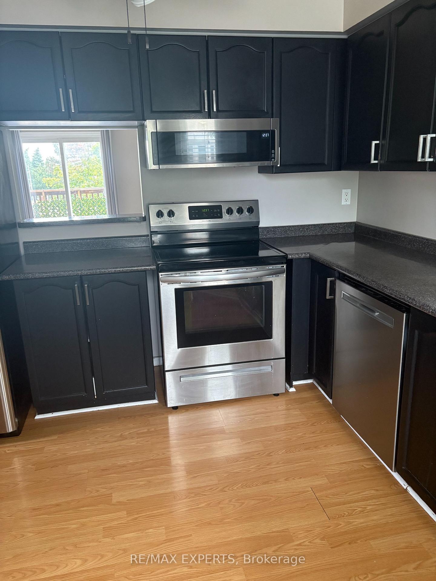 Photo 8 of Unit 36, 119 D'ambrosio Drive, Barrie, Painswick North — HOMEH