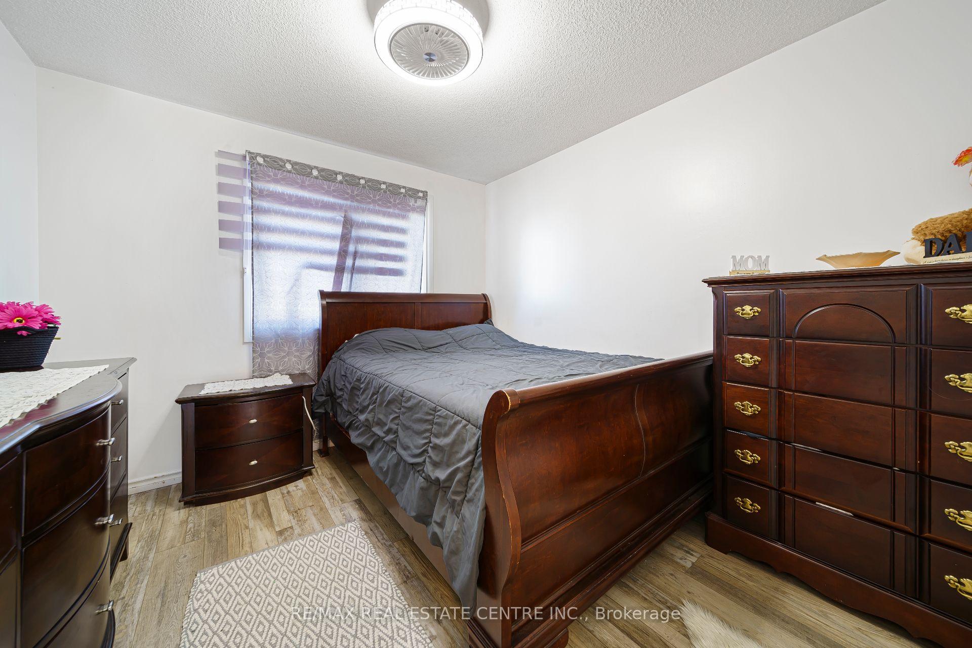 Photo 21 of Unit 1, 800 Paramount Drive, Hamilton, Stoney Creek Mountain — HOMEH