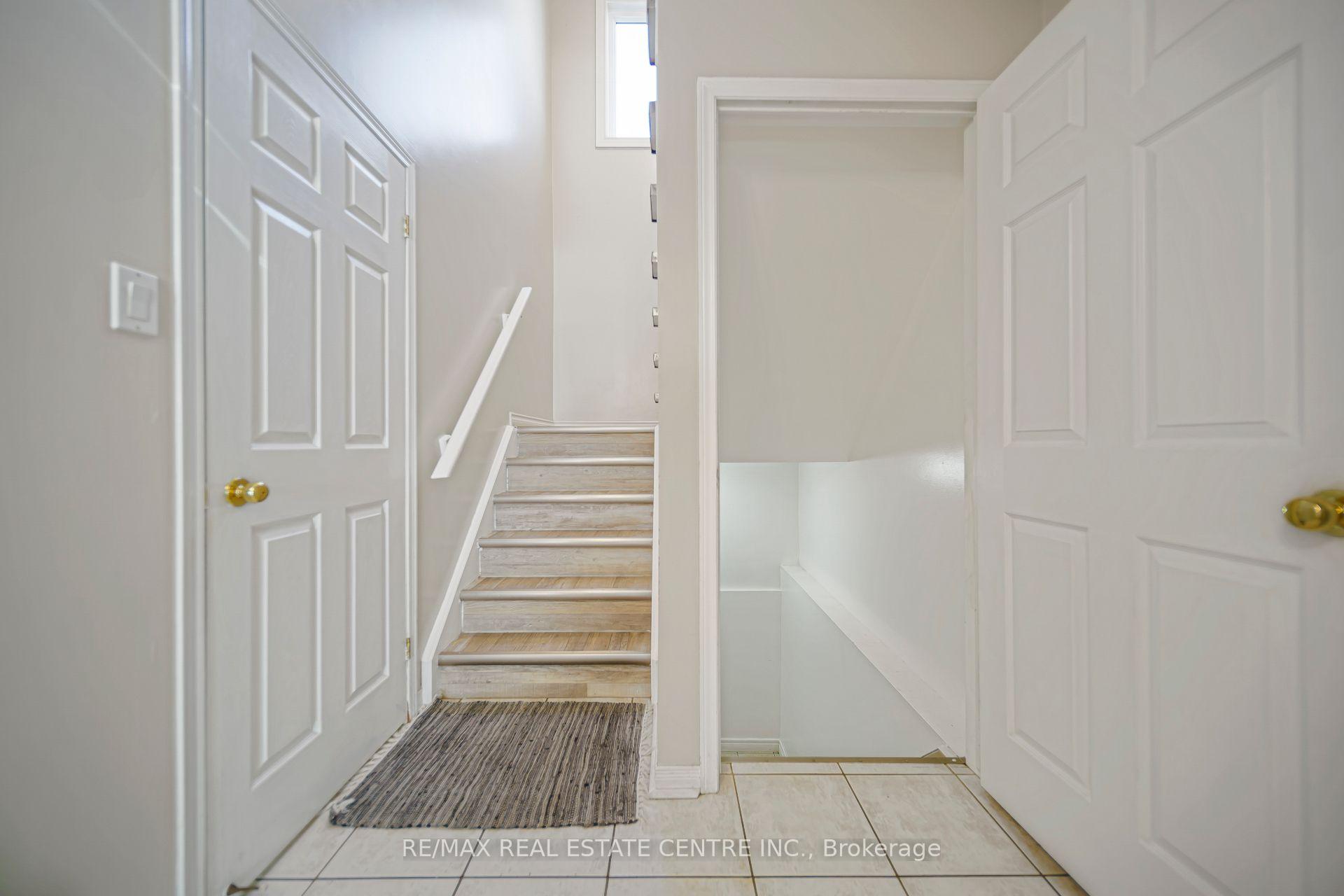 Photo 29 of Unit 1, 800 Paramount Drive, Hamilton, Stoney Creek Mountain — HOMEH