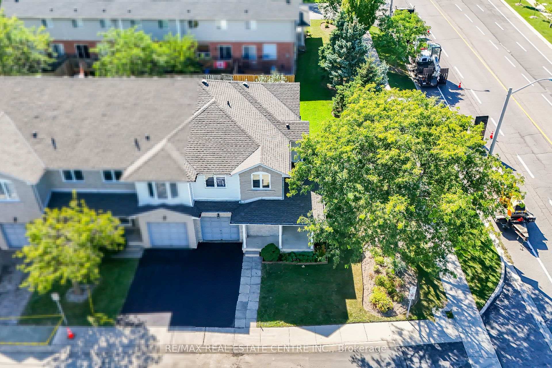 Photo 40 of Unit 1, 800 Paramount Drive, Hamilton, Stoney Creek Mountain — HOMEH