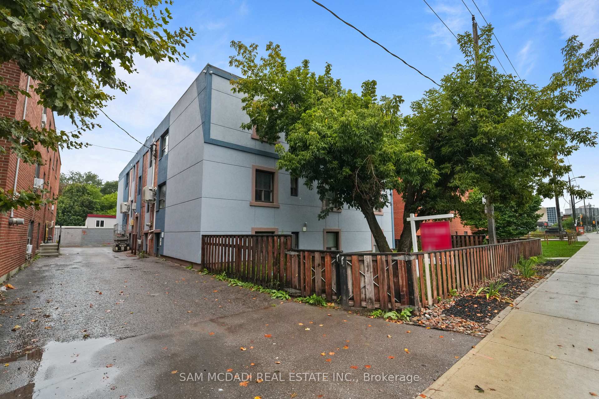 Photo 2 of Unit 201, 1016 O'connor Drive, Toronto, O'Connor-Parkview — HOMEH