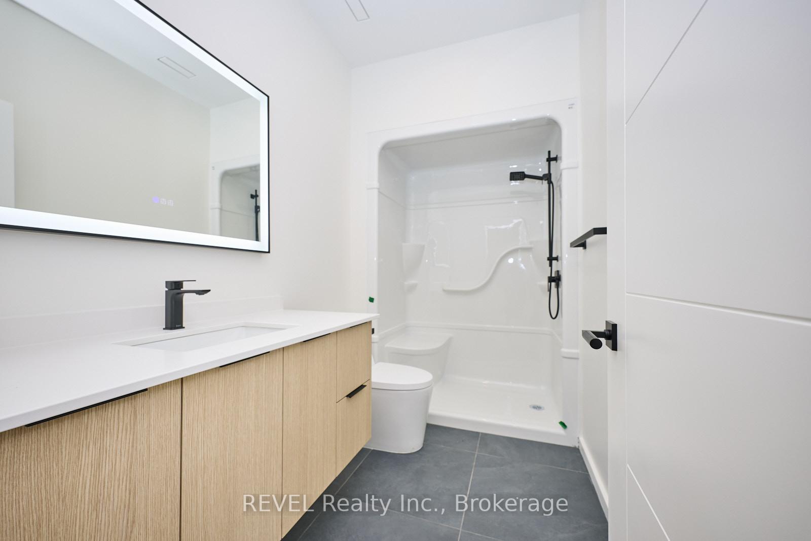 Photo 10 of Unit Unit 2, 5361 Valley Way, Niagara Falls, Cherrywood — HOMEH