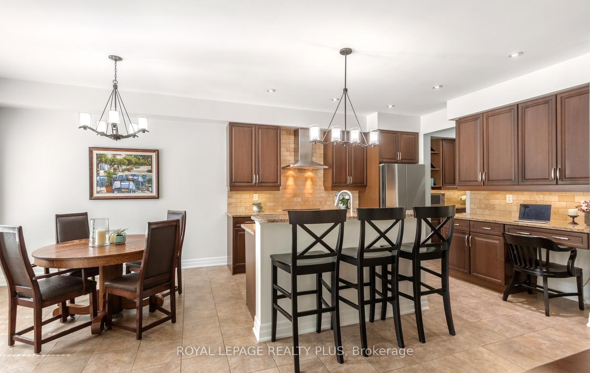 Photo 14 of 238 Melanson Heights, Milton, Scott — HOMEH