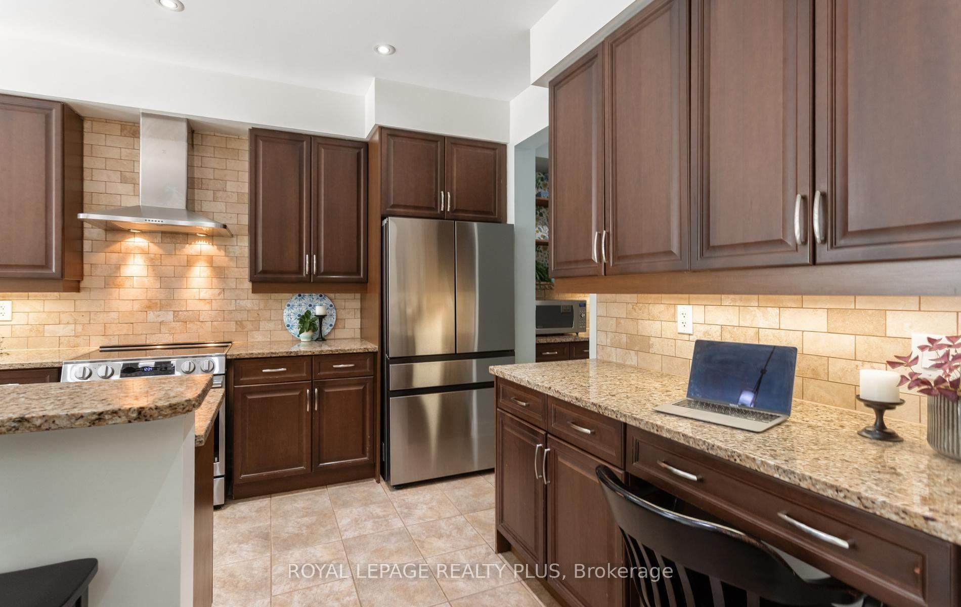 Photo 20 of 238 Melanson Heights, Milton, Scott — HOMEH