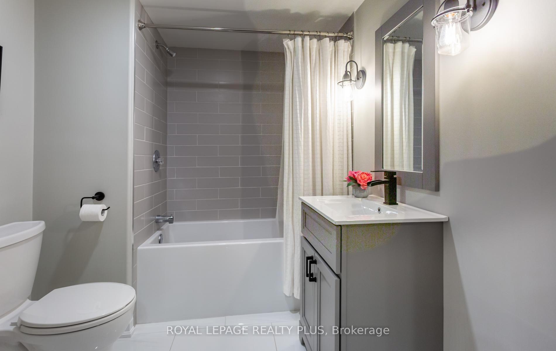 Photo 38 of 238 Melanson Heights, Milton, Scott — HOMEH