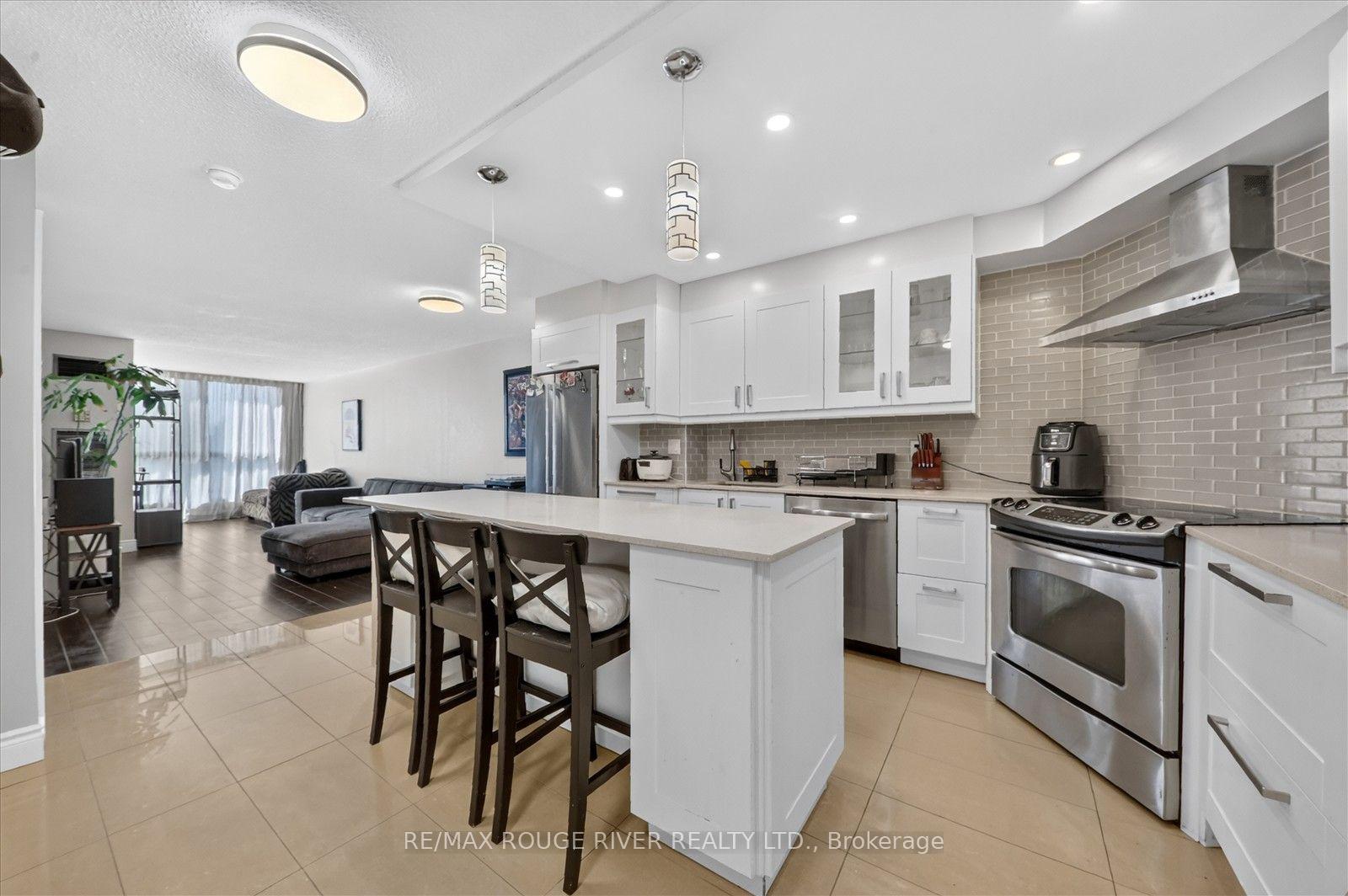 Photo 12 of Unit 305, 8 Silver Bell Grove, Scarborough, Malvern — HOMEH